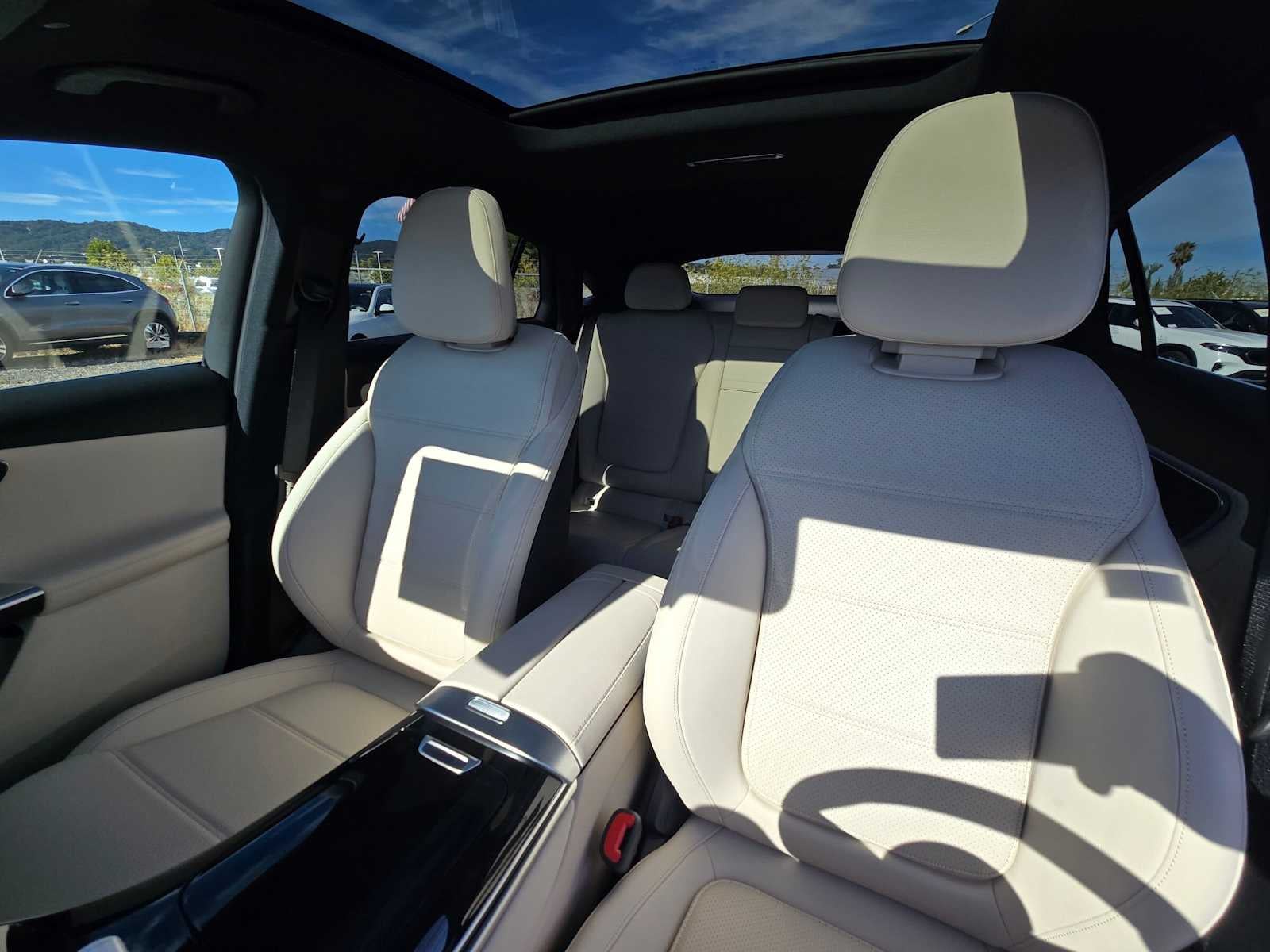 2027 Mercedes-Benz GLC 300 4MATIC® Coupe