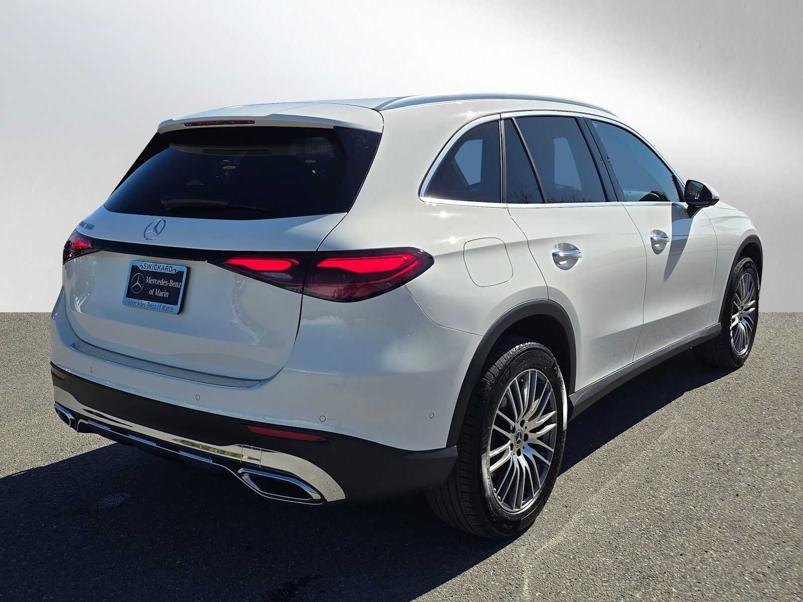 2026 Mercedes-Benz GLC 300 SUV