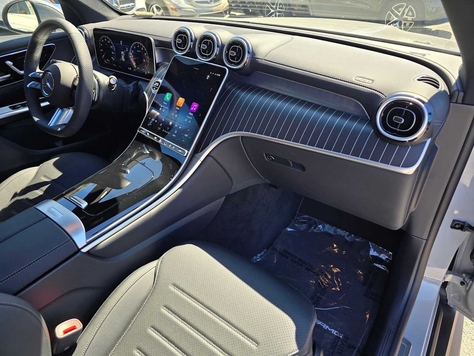 2026 Mercedes-Benz GLC 300 SUV