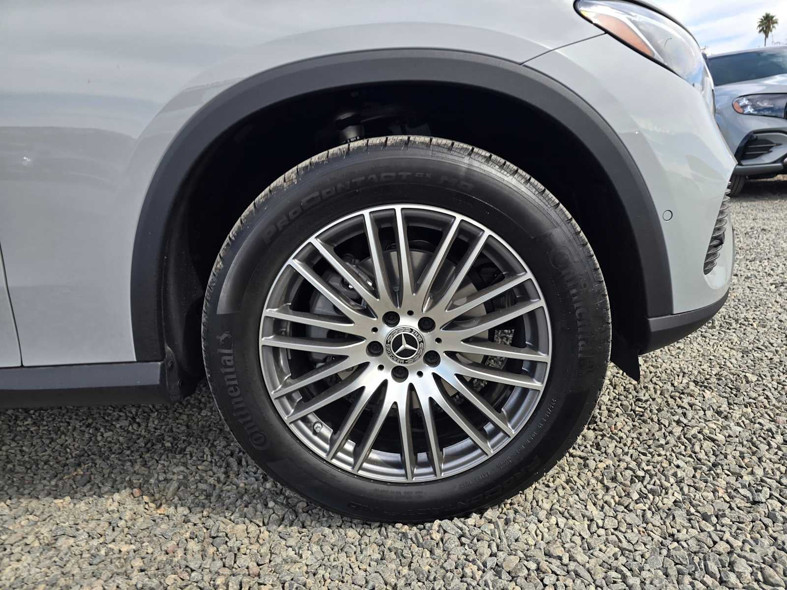 2027 Mercedes-Benz GLC 300 SUV