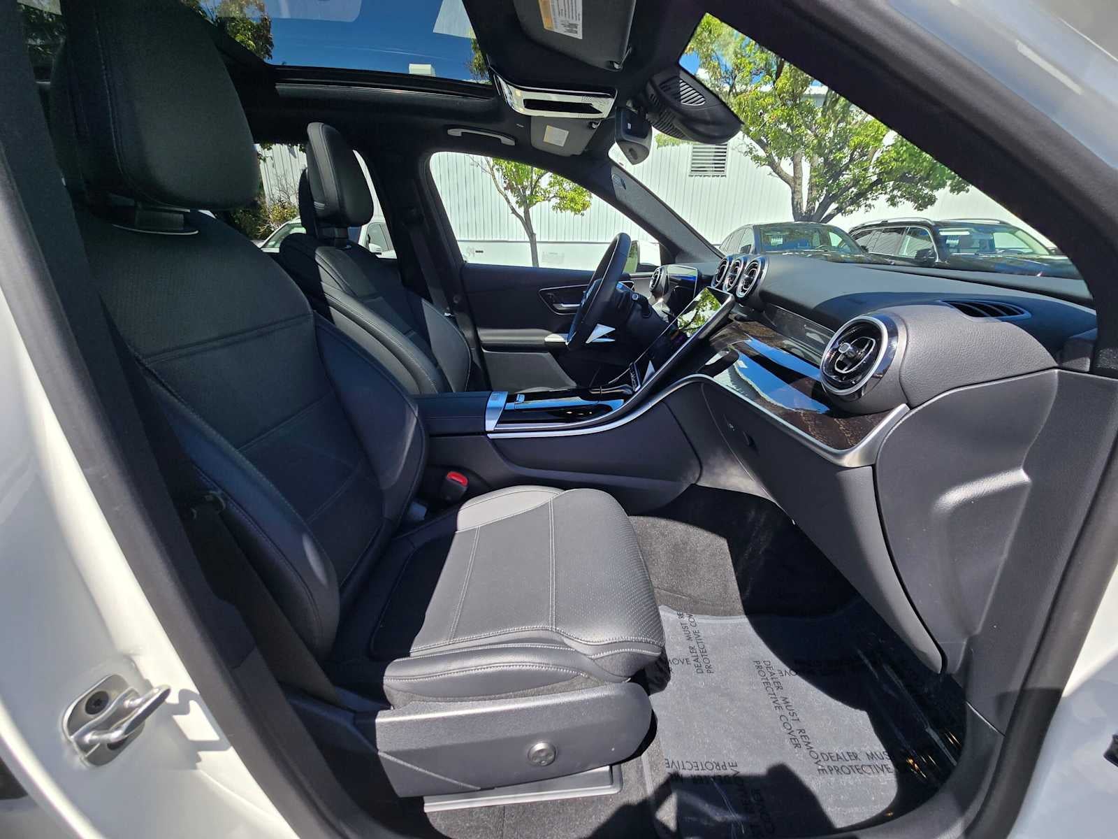 2026 Mercedes-Benz GLC 300 SUV