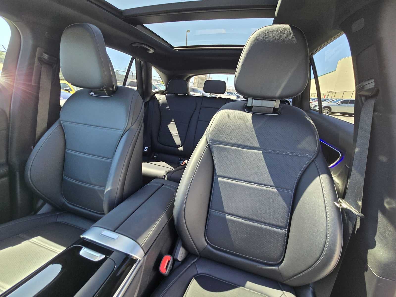 2026 Mercedes-Benz GLC 300 SUV
