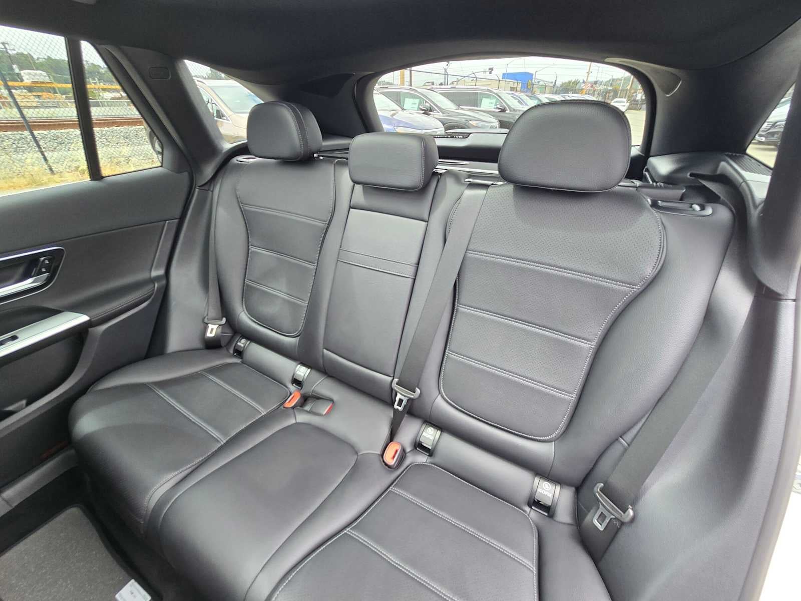 2027 Mercedes-Benz GLC 300 SUV