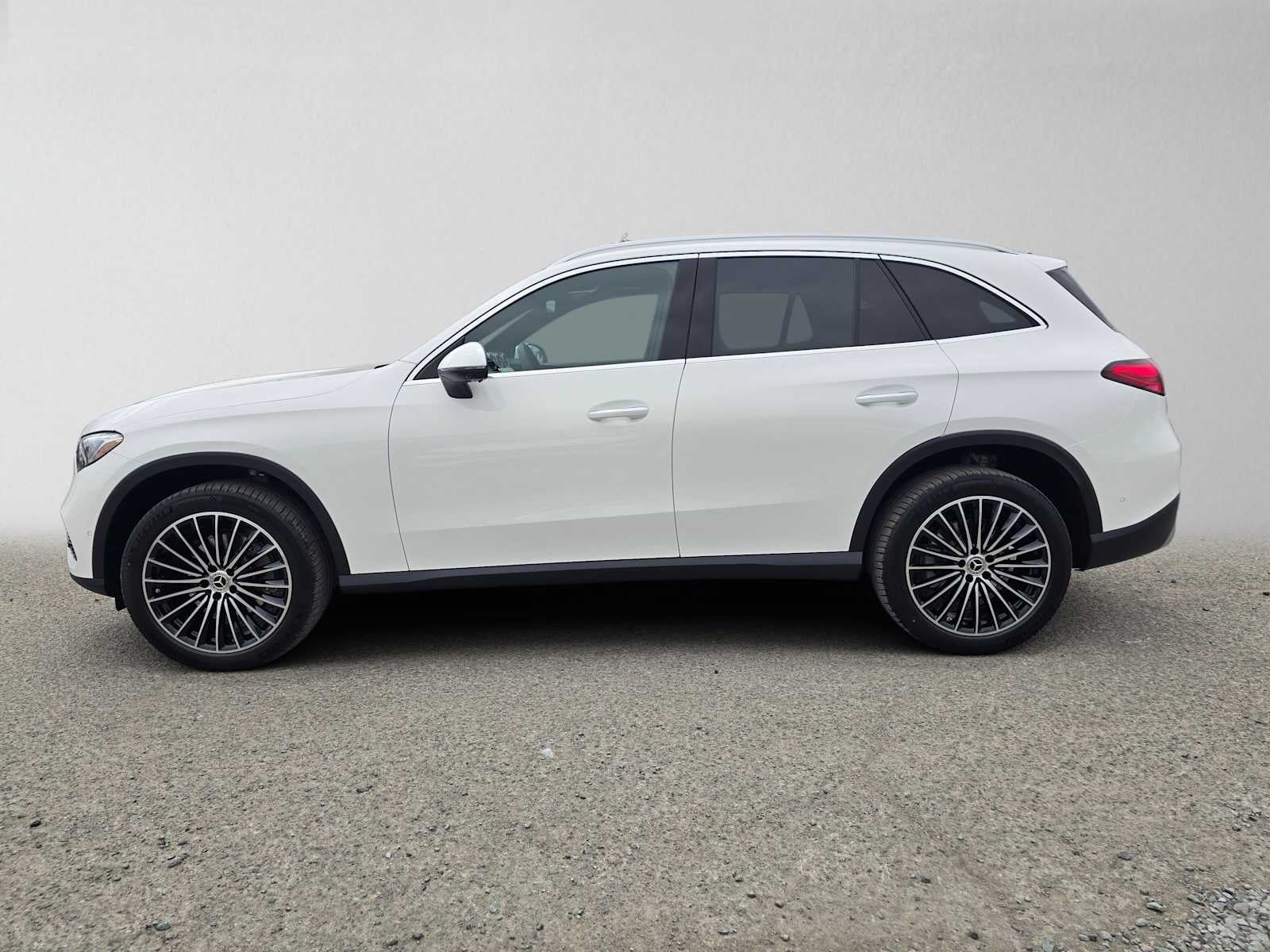 2027 Mercedes-Benz GLC 300 SUV