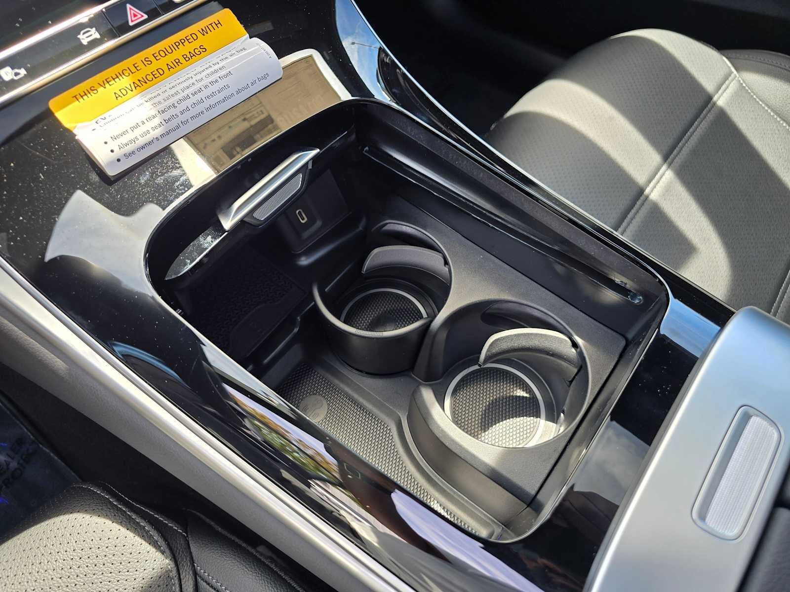 2027 Mercedes-Benz GLC 300 SUV