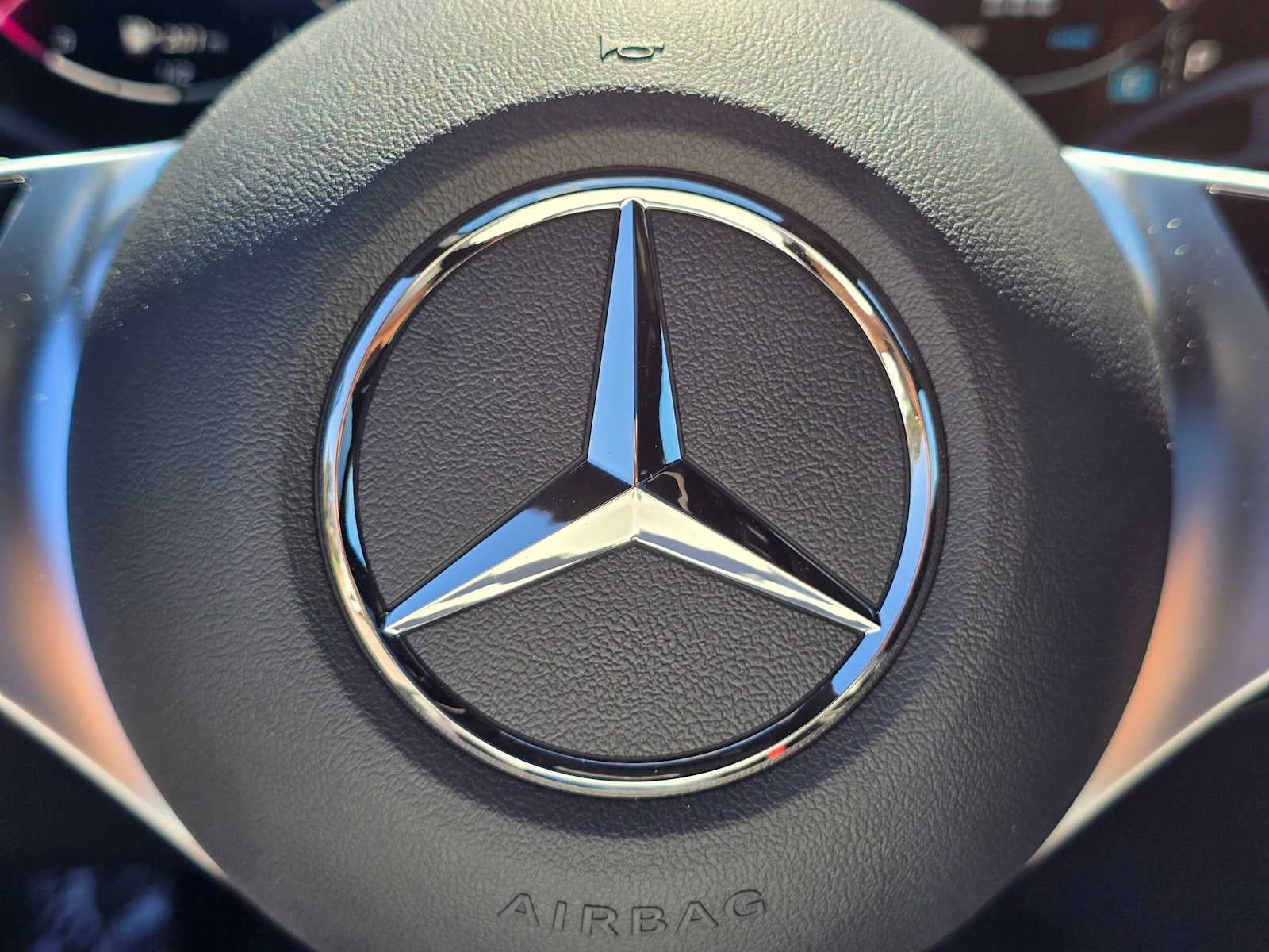 2027 Mercedes-Benz GLC 300 SUV