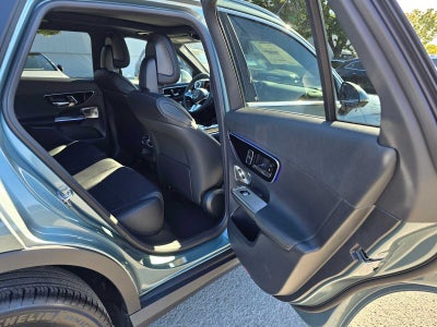 2026 Mercedes-Benz GLC 300 SUV