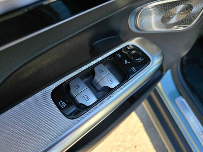 2026 Mercedes-Benz GLC 300 SUV