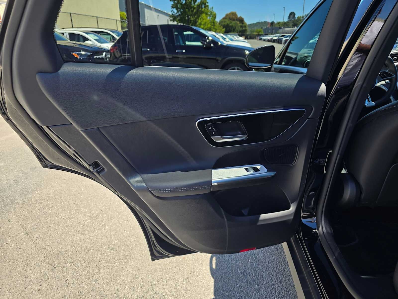 2026 Mercedes-Benz GLC 300 SUV