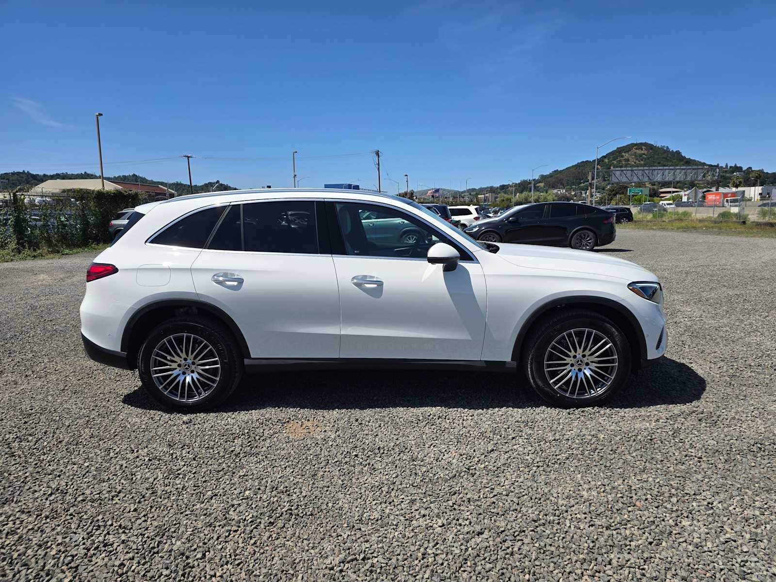 2026 Mercedes-Benz GLC 300 SUV