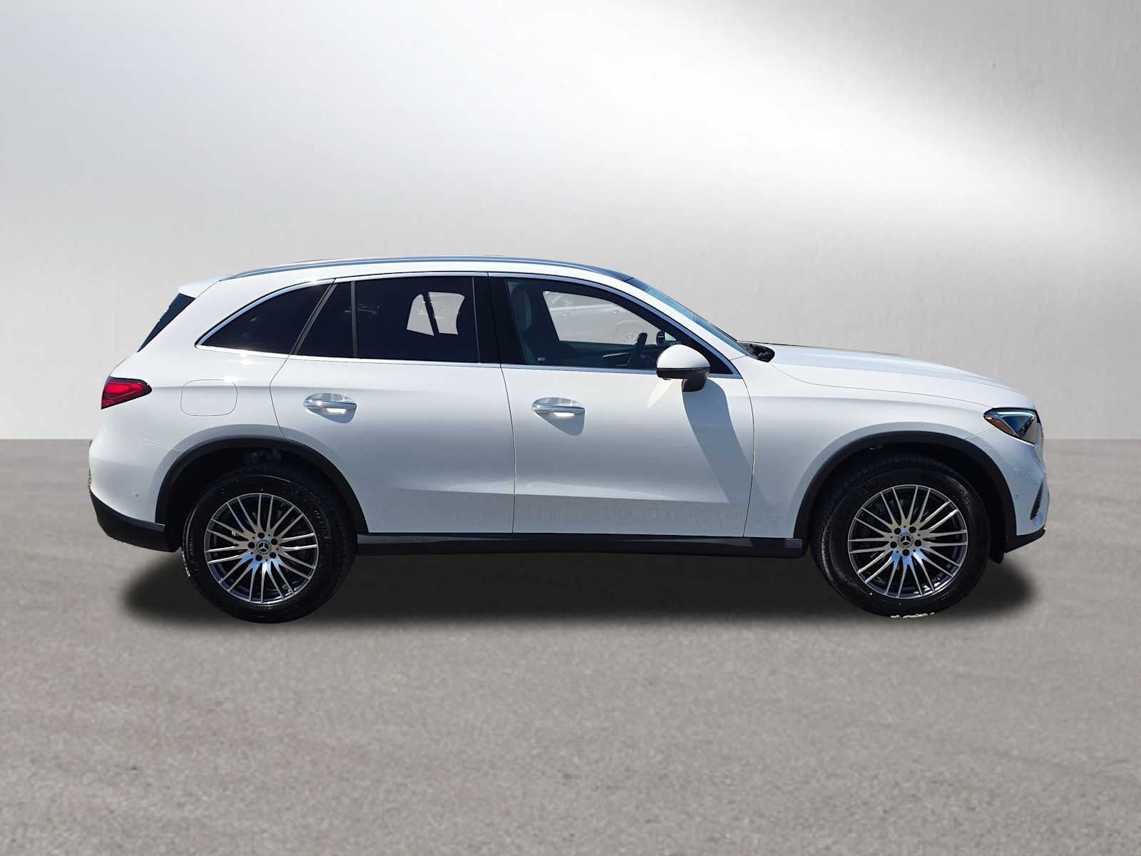 2026 Mercedes-Benz GLC 300 SUV