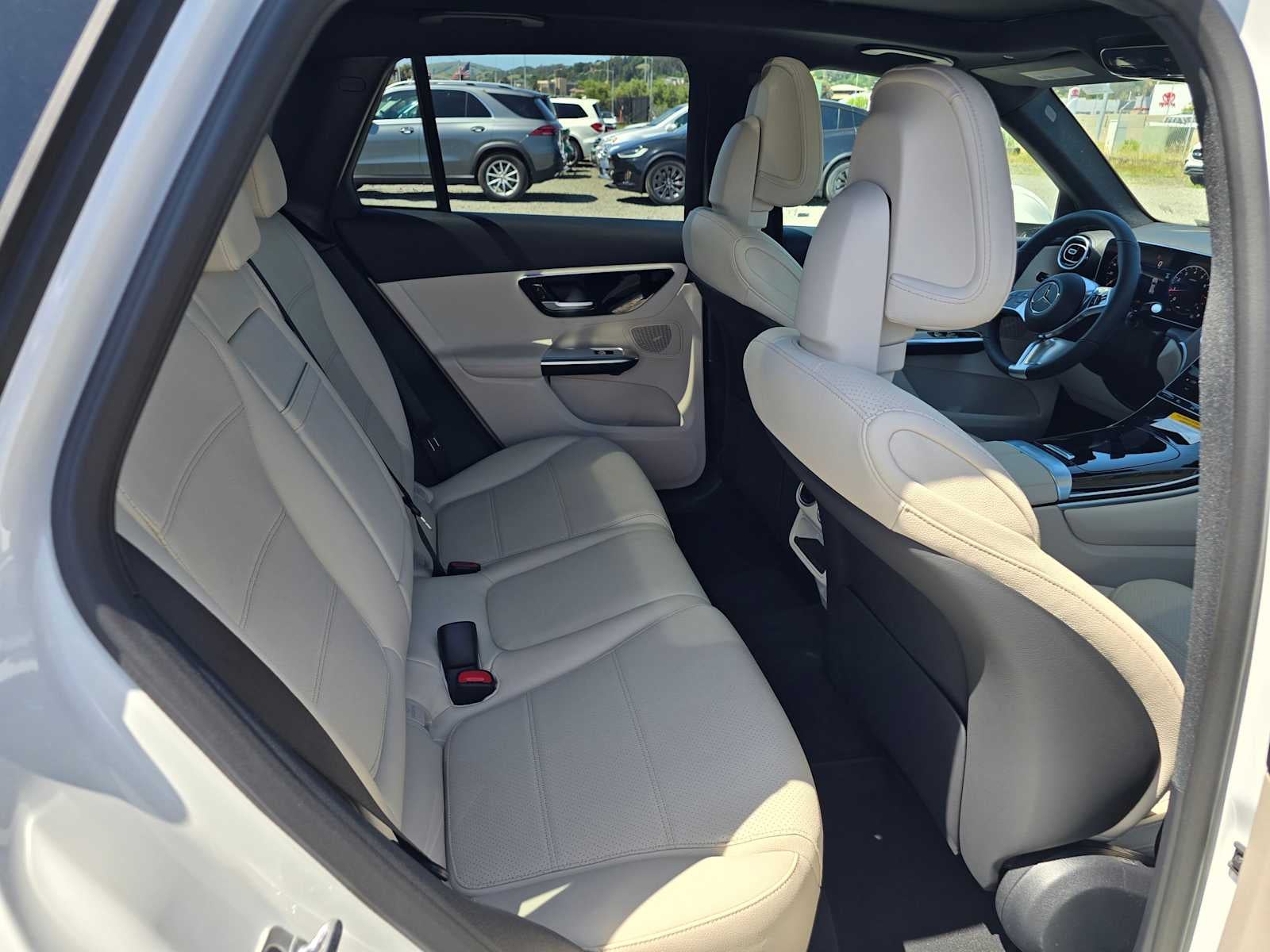 2026 Mercedes-Benz GLC 300 SUV