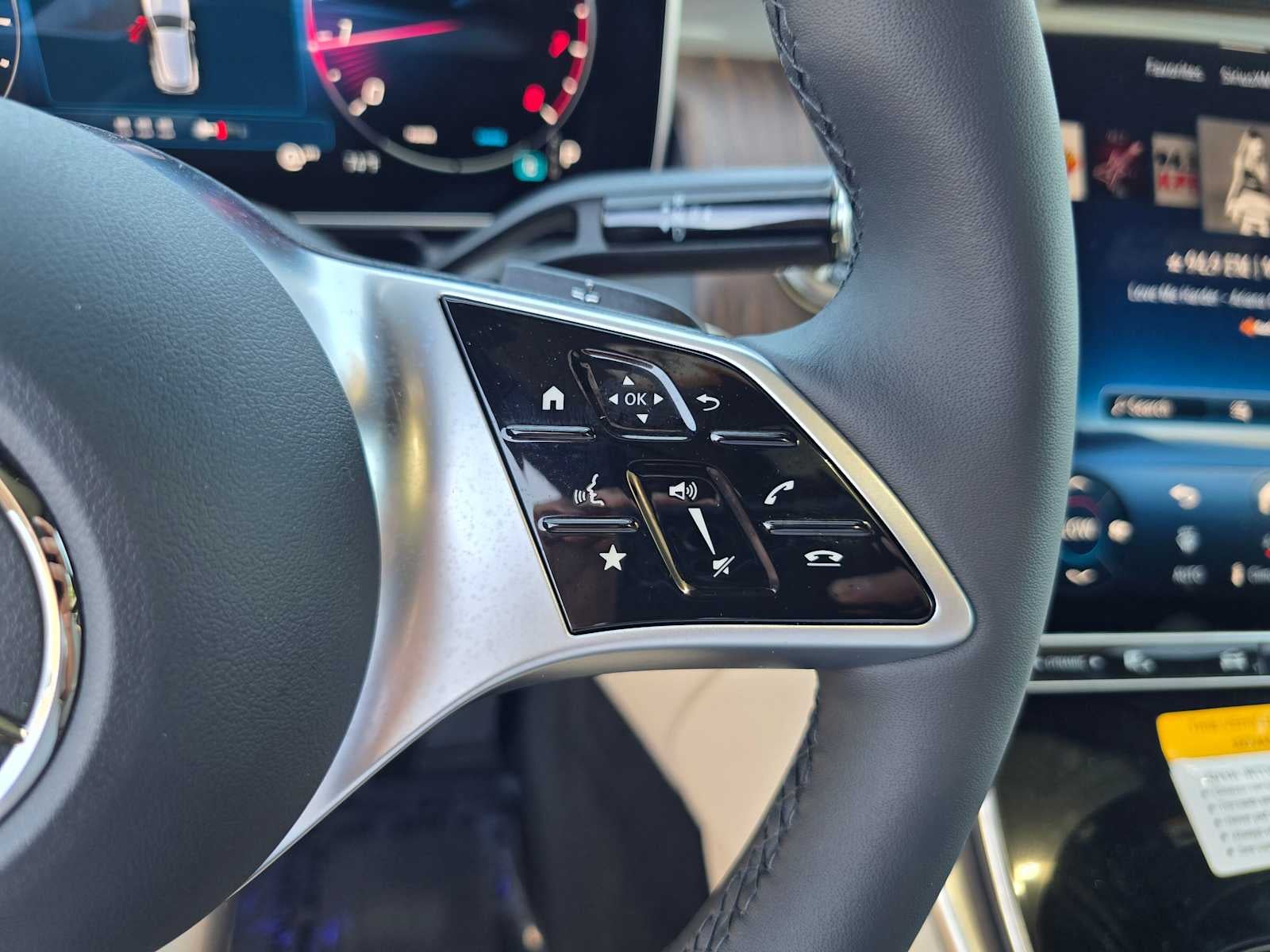 2026 Mercedes-Benz GLC 300 SUV