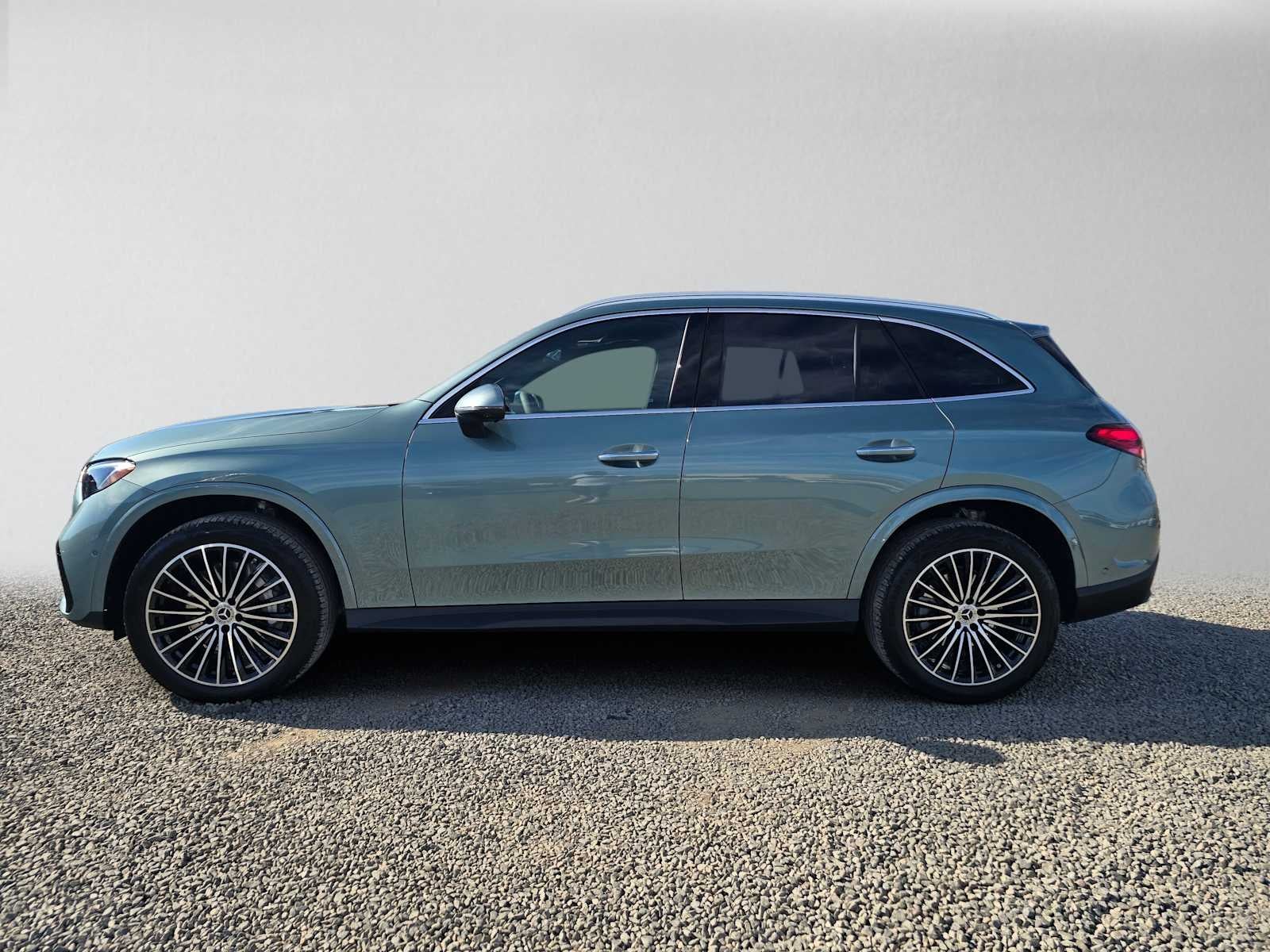 2027 Mercedes-Benz GLC 300 SUV