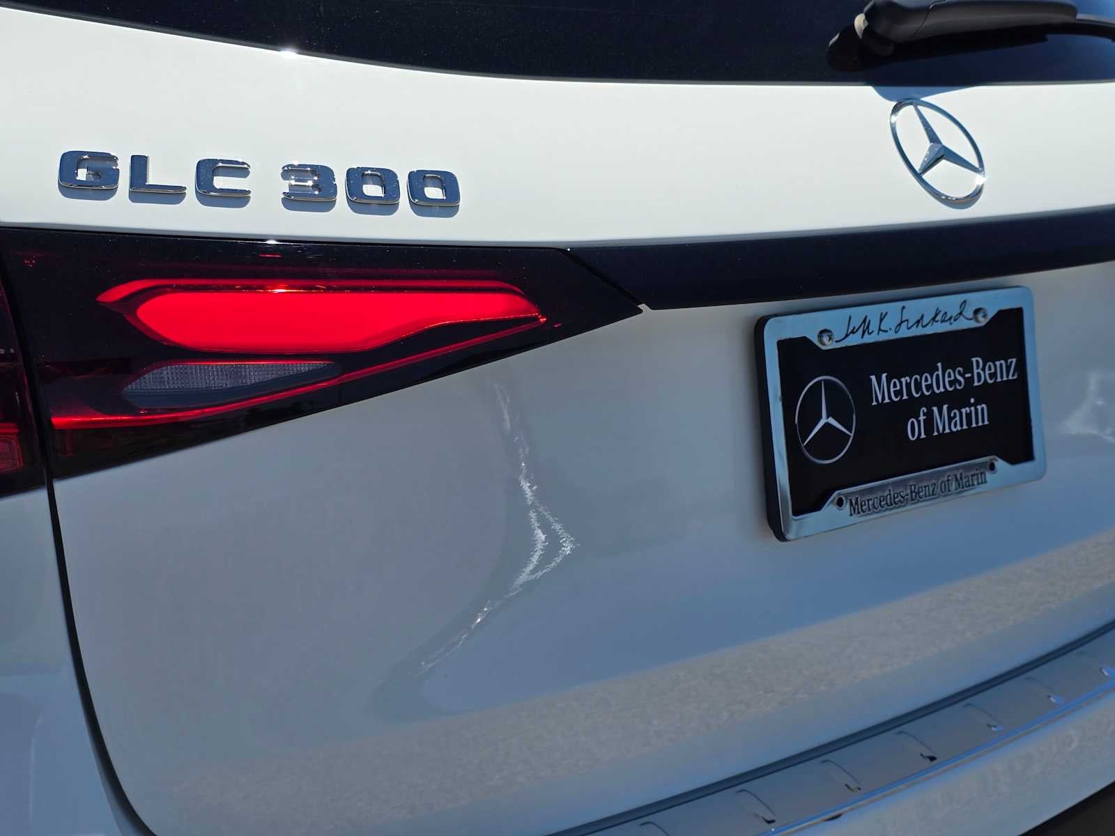 2025 Mercedes-Benz GLC 300 SUV