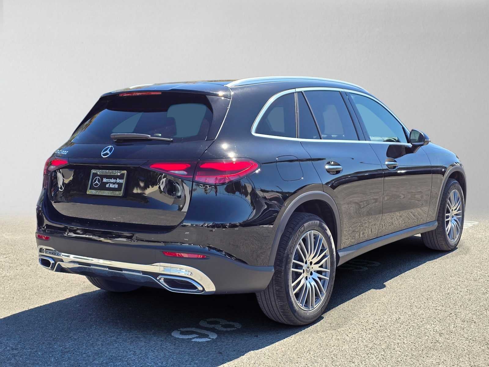 2027 Mercedes-Benz GLC 300 SUV