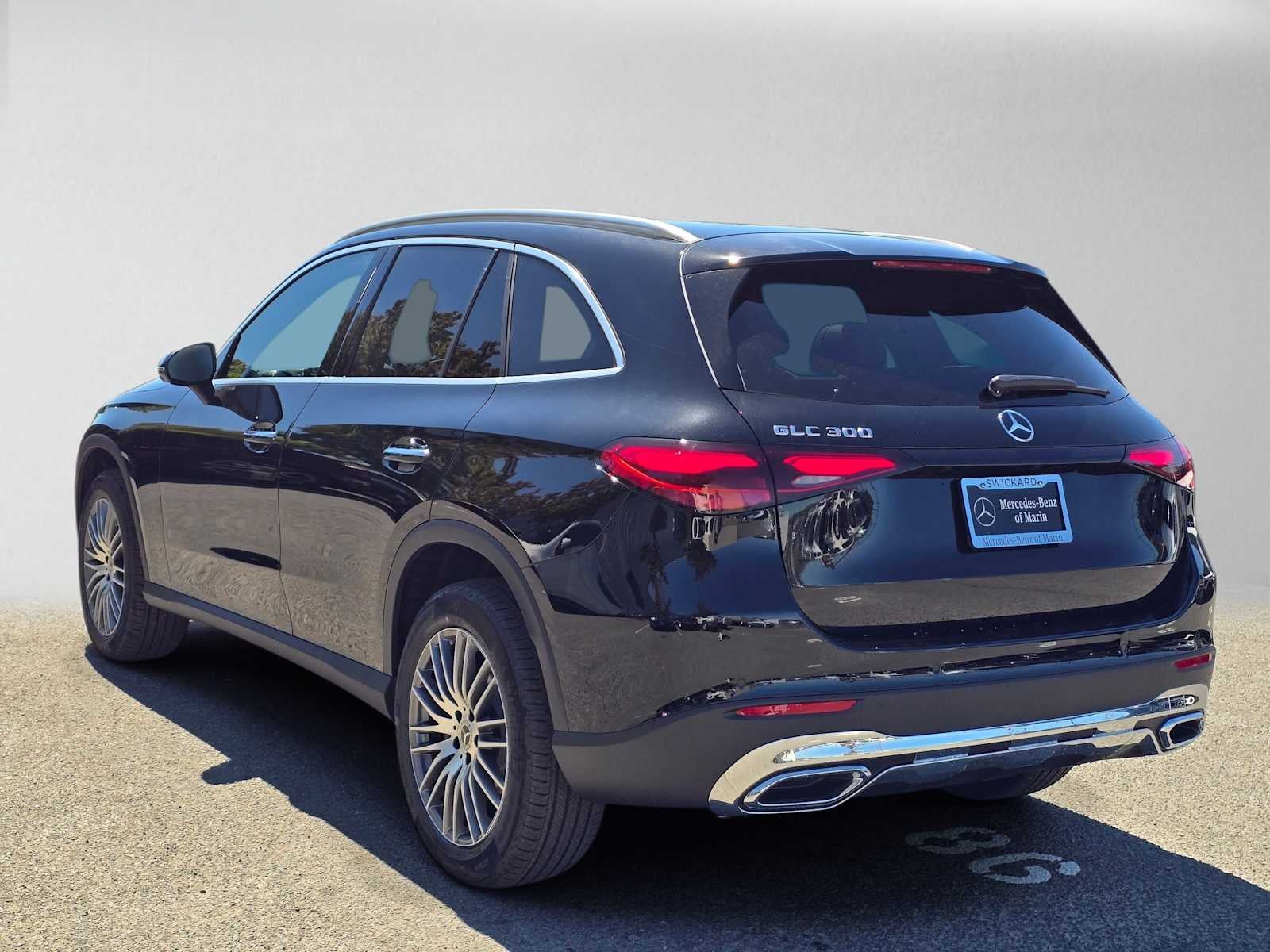 2027 Mercedes-Benz GLC 300 SUV