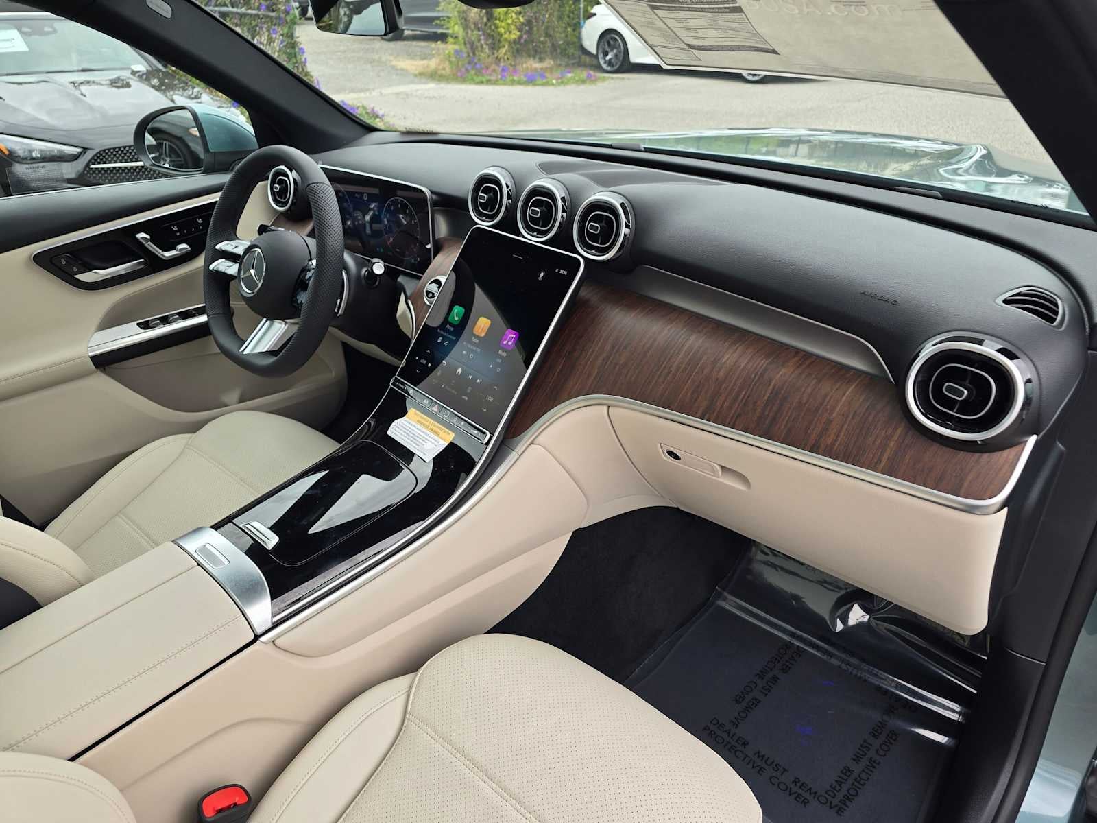 2027 Mercedes-Benz GLC 300 SUV
