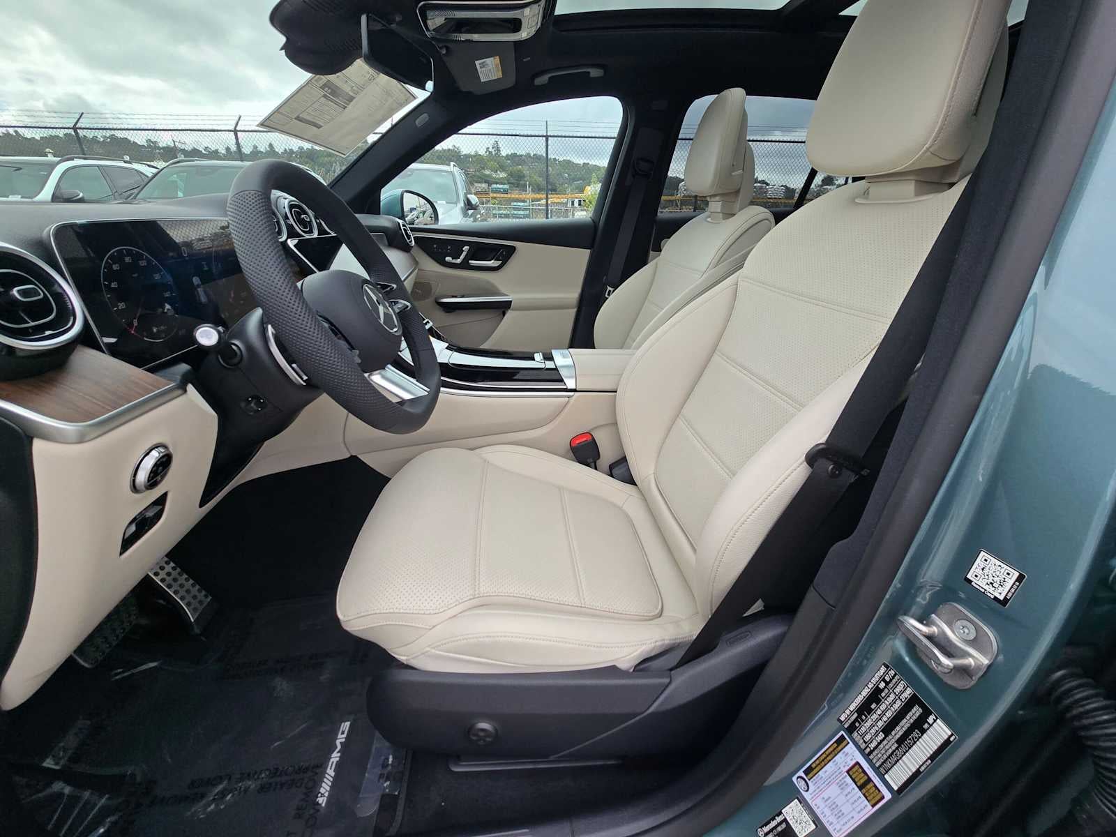 2027 Mercedes-Benz GLC 300 SUV