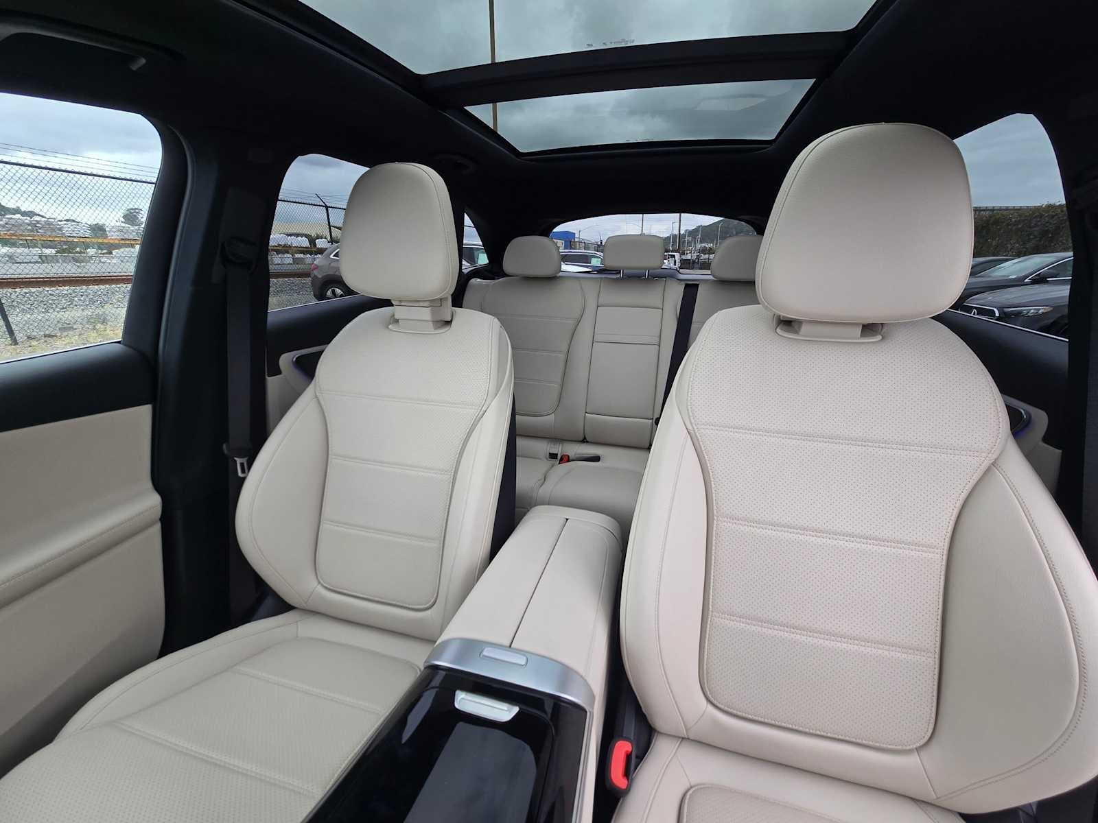 2027 Mercedes-Benz GLC 300 SUV