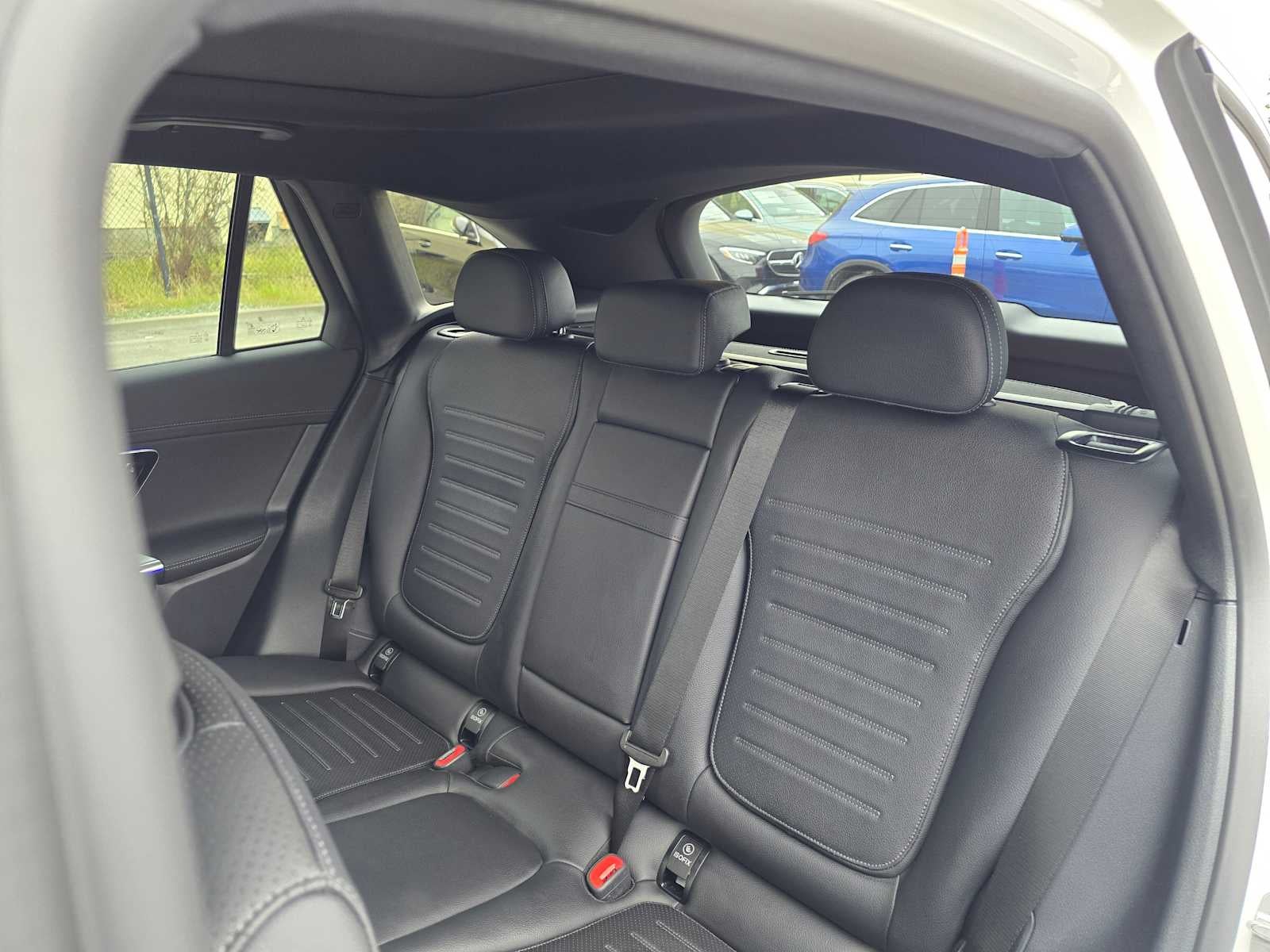 2026 Mercedes-Benz GLC 300 SUV