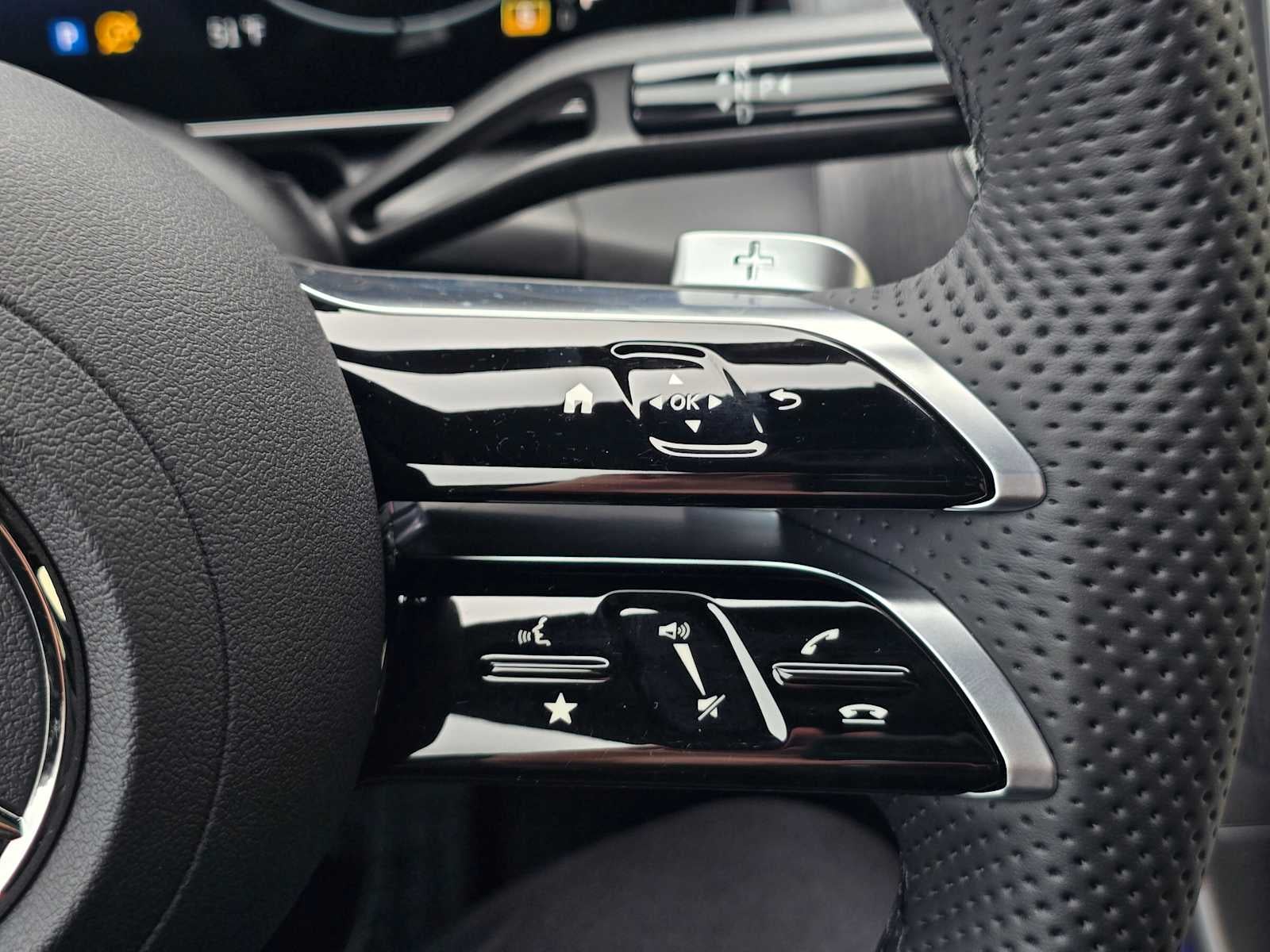 2026 Mercedes-Benz GLC 300 SUV