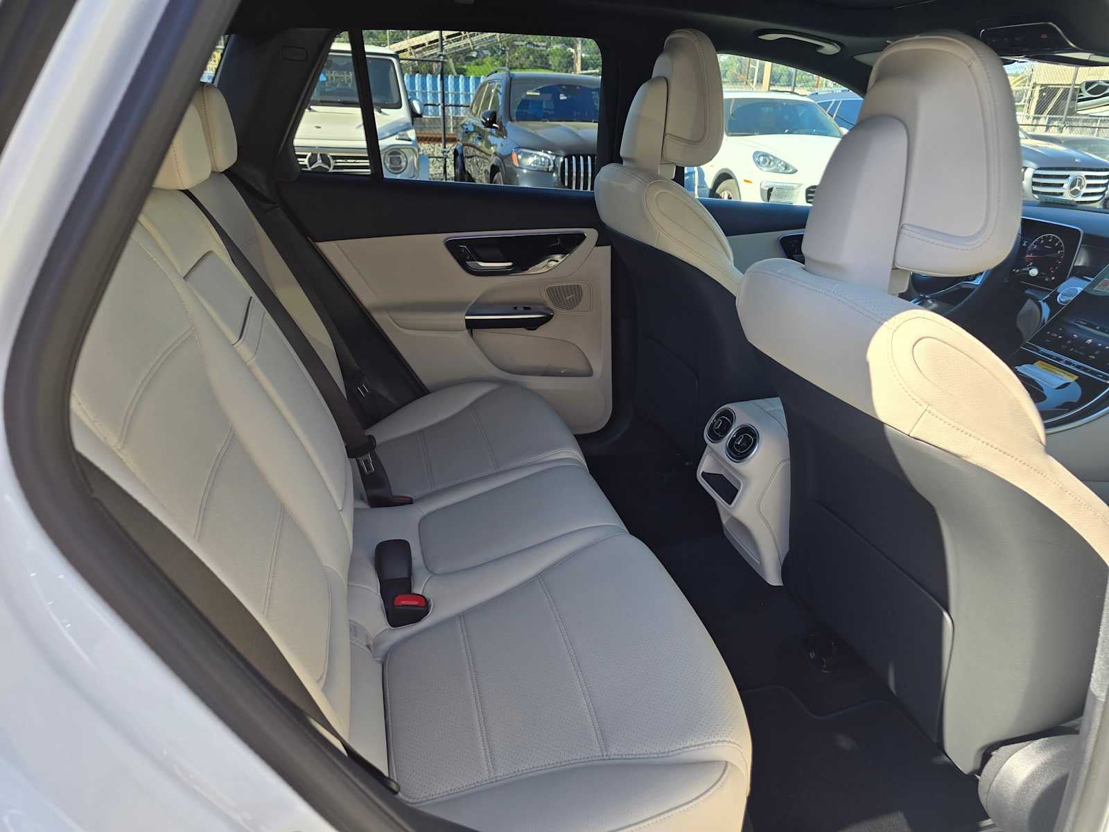 2026 Mercedes-Benz GLC 300 SUV