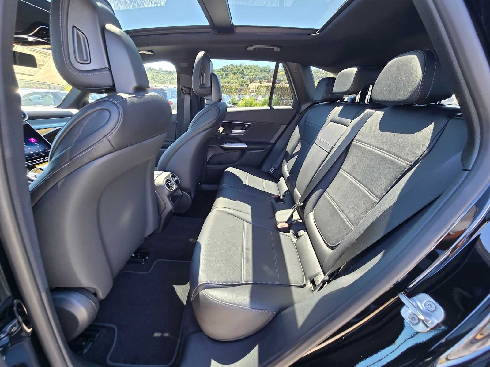 2027 Mercedes-Benz GLC 300 SUV