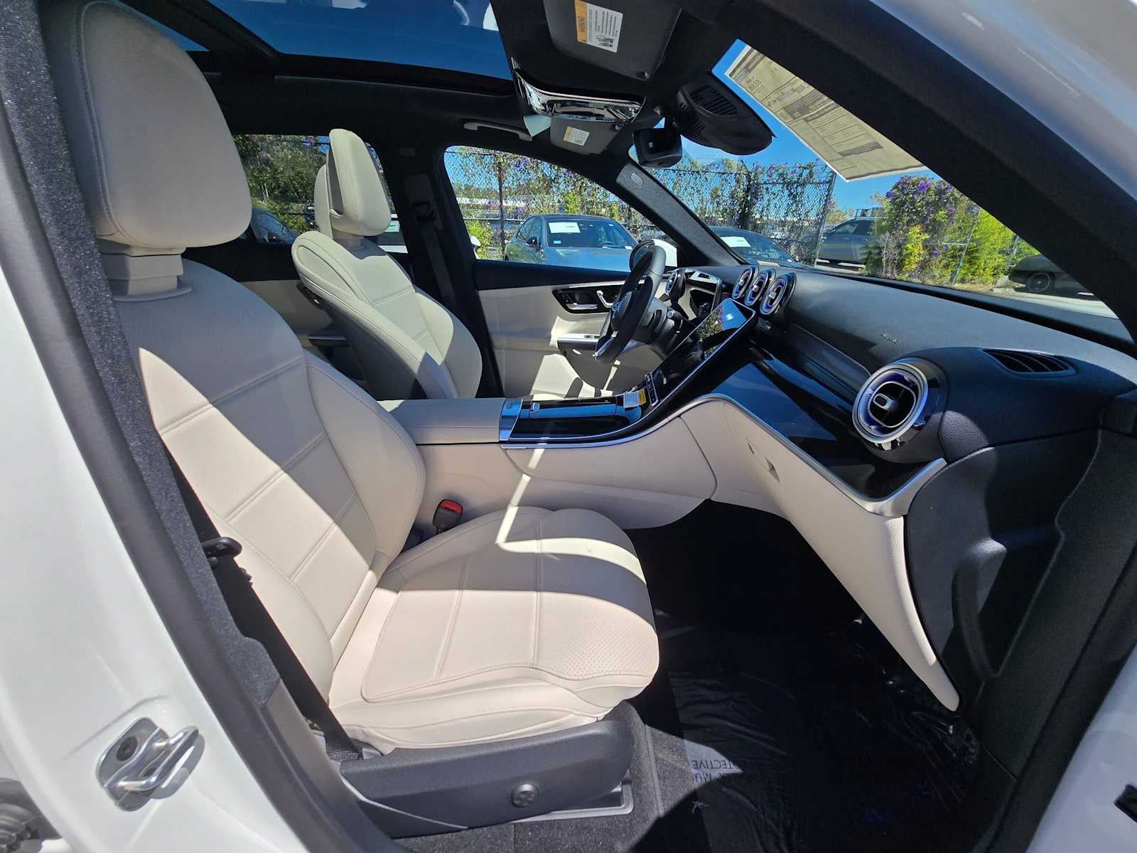 2026 Mercedes-Benz GLC 300 4MATIC® SUV