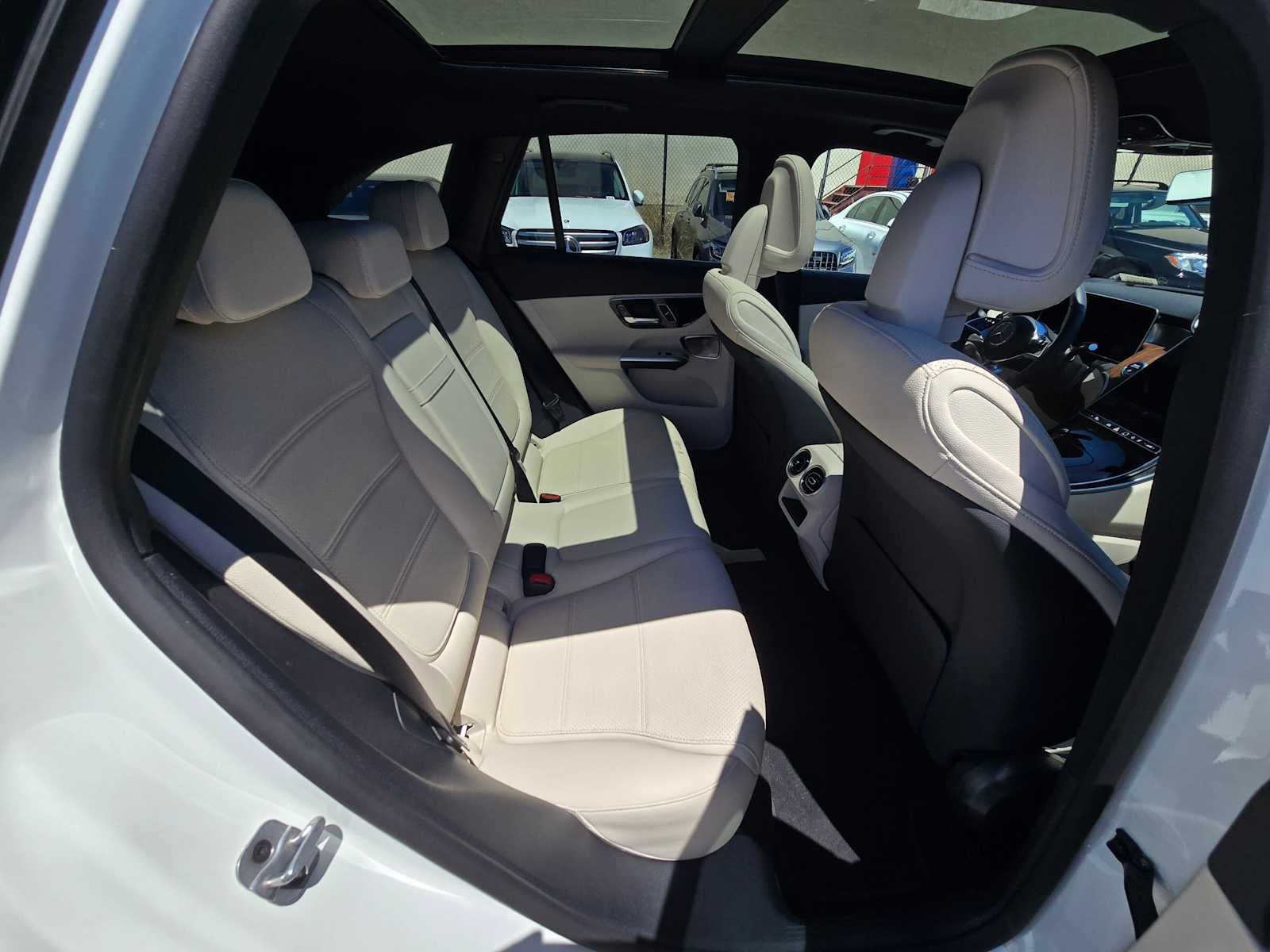 2026 Mercedes-Benz GLC 300 4MATIC® SUV