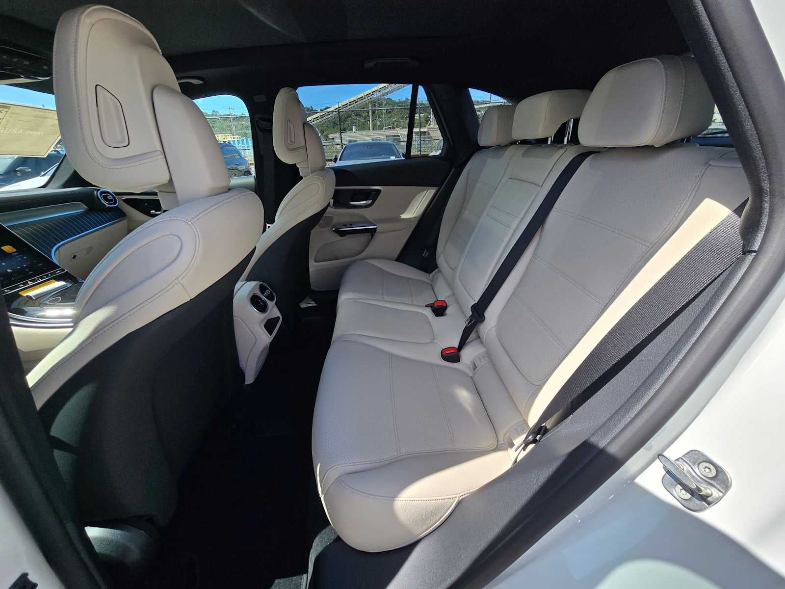 2027 Mercedes-Benz GLC 300 4MATIC® SUV