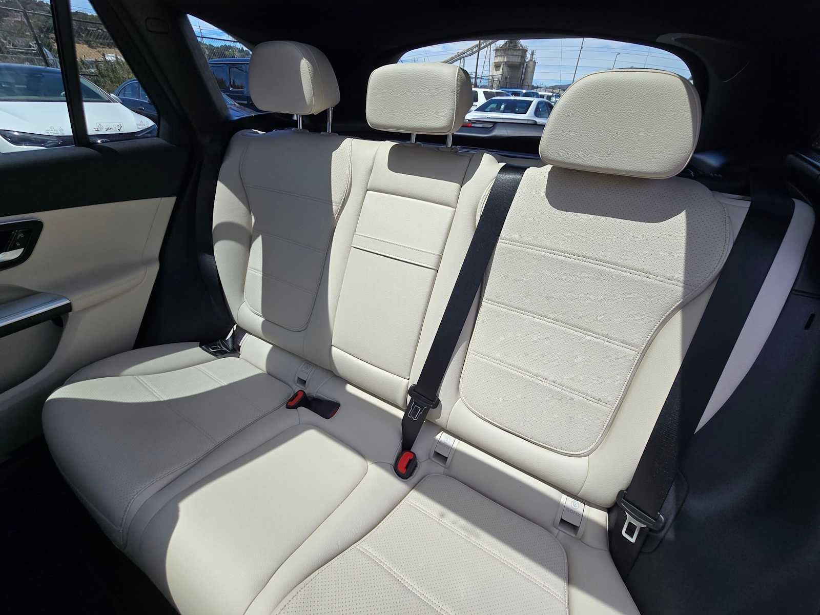 2027 Mercedes-Benz GLC 300 4MATIC® SUV