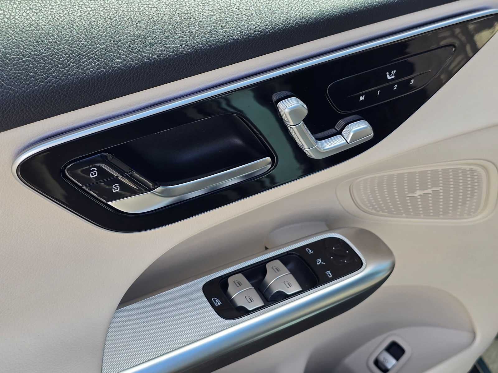 2027 Mercedes-Benz GLC 300 4MATIC® SUV