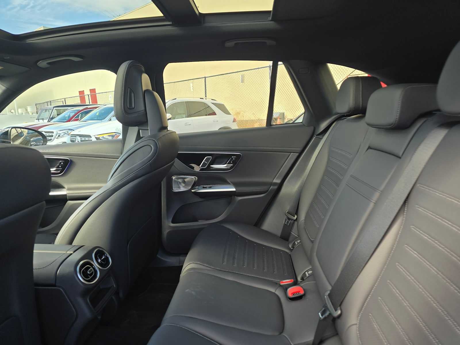 2024 Mercedes-Benz GLC GLC 300