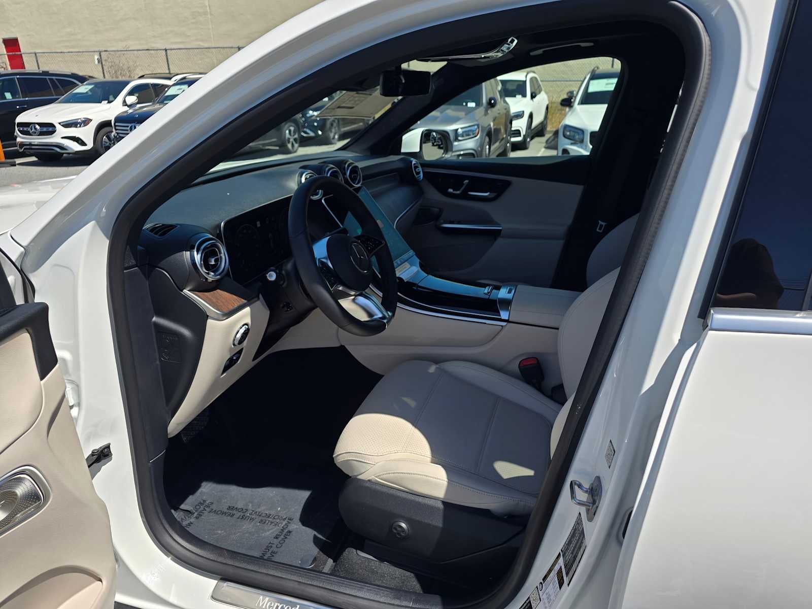 2026 Mercedes-Benz GLC 300 4MATIC® SUV