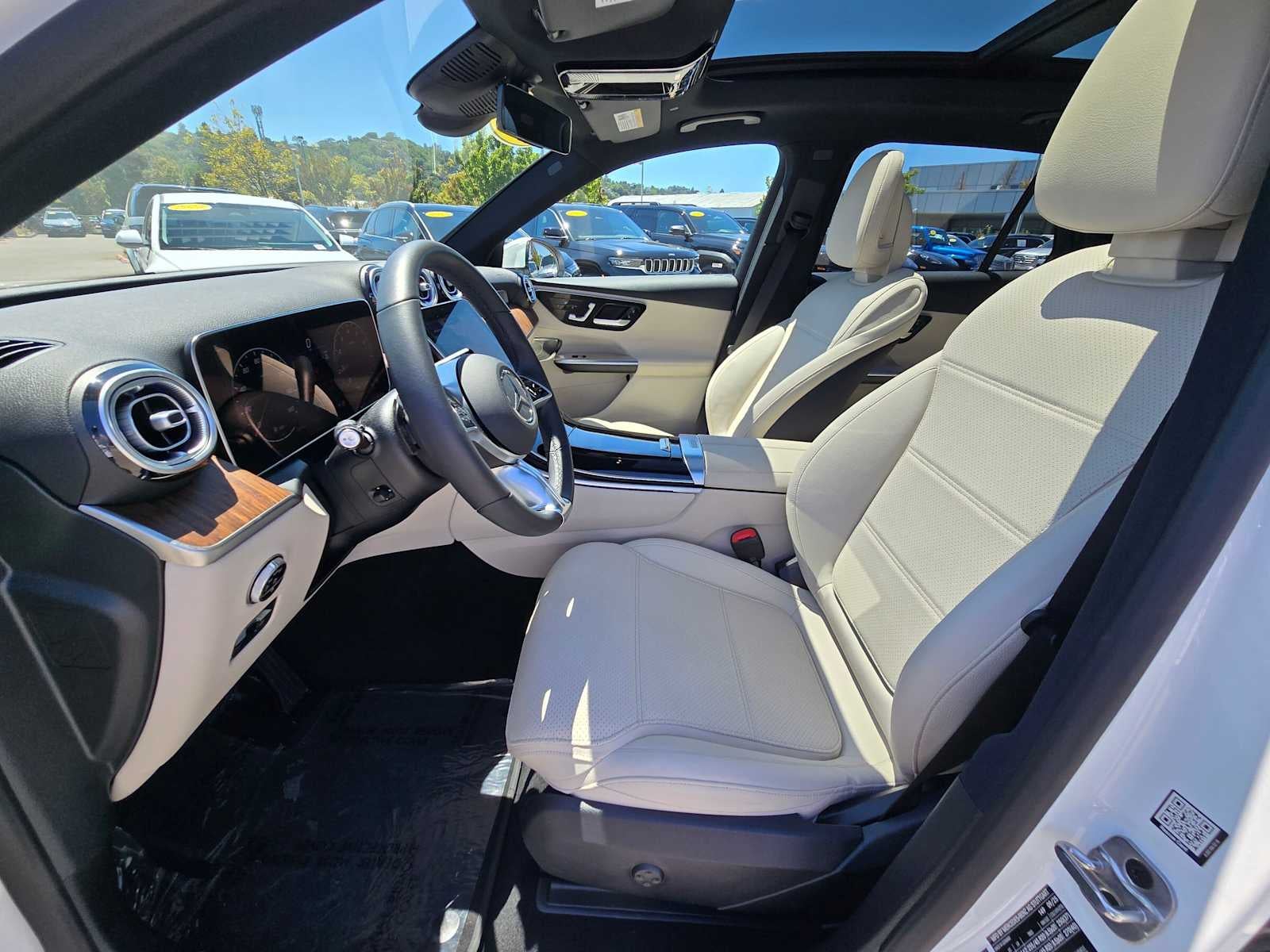 2026 Mercedes-Benz GLC 300 4MATIC® SUV