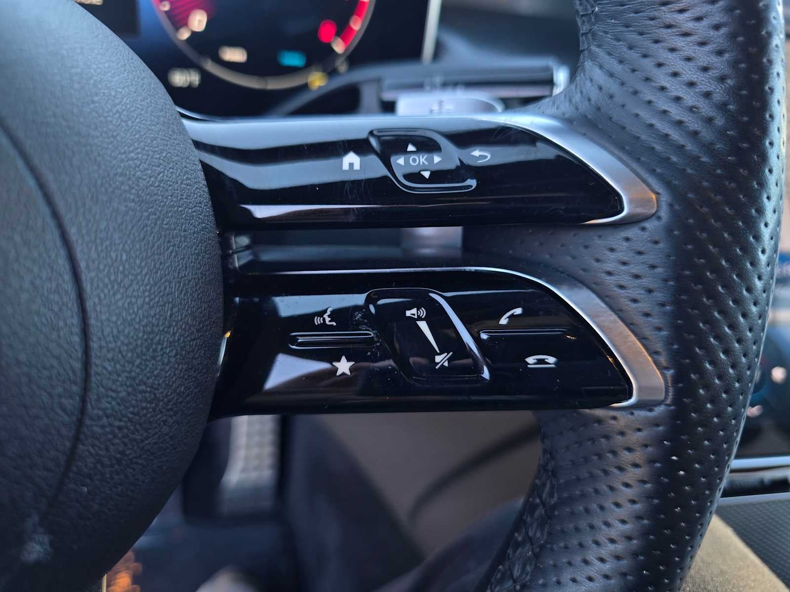 2023 Mercedes-Benz GLC 300 4MATIC® SUV