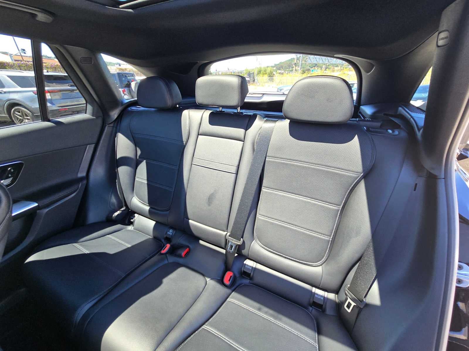 2027 Mercedes-Benz GLC 300 4MATIC® SUV