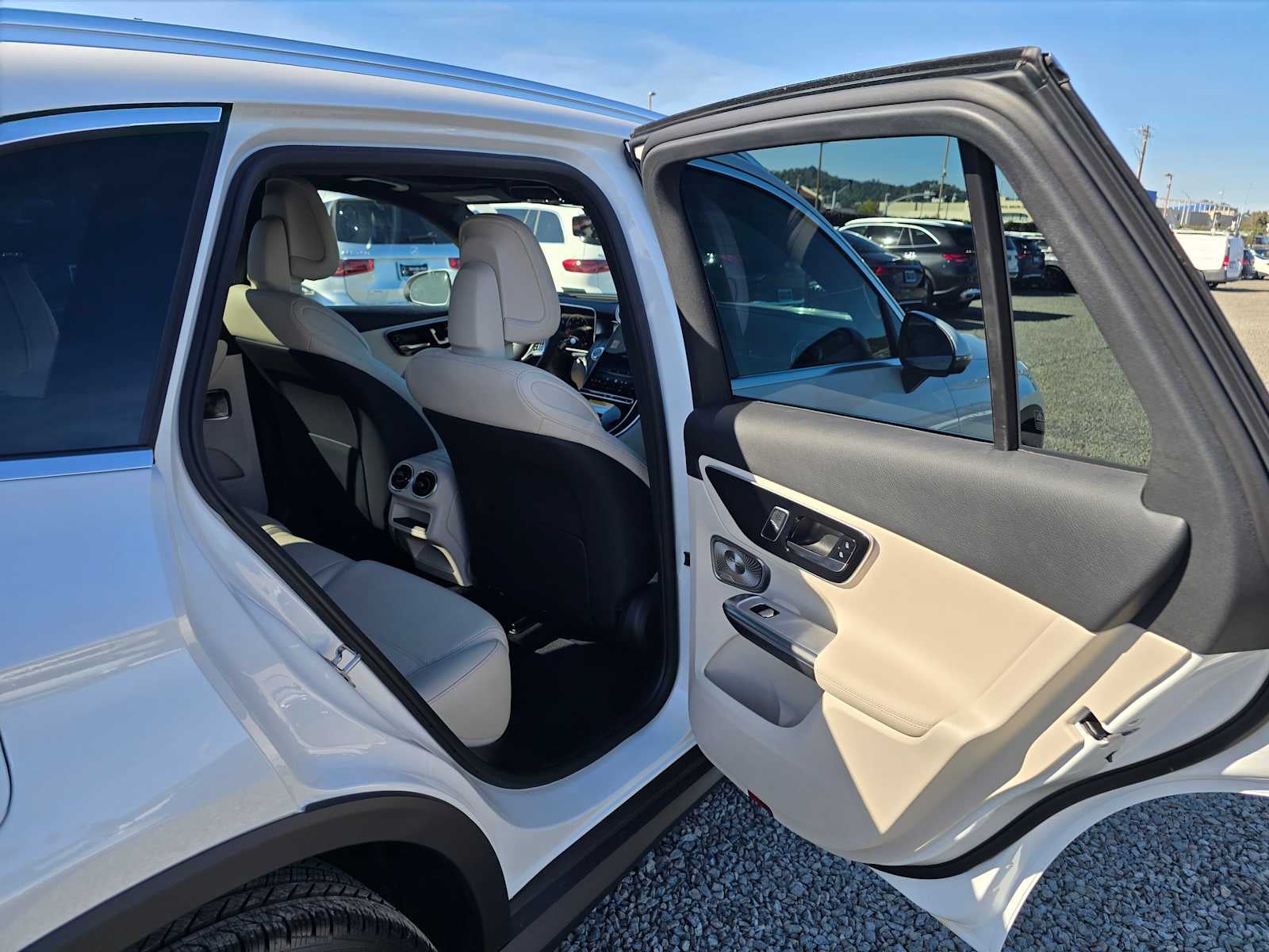 2026 Mercedes-Benz GLC 300 GLC 300