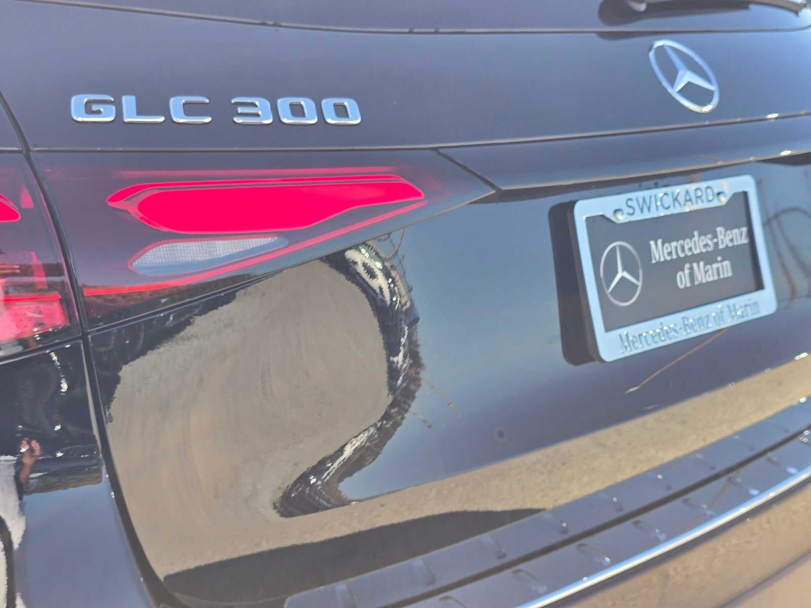 2027 Mercedes-Benz GLC 300 4MATIC® SUV