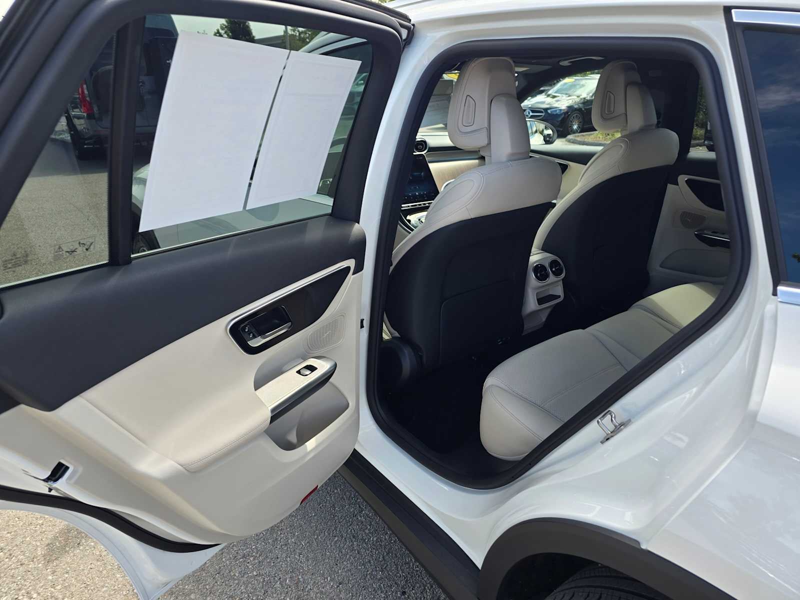 2026 Mercedes-Benz GLC 300 4MATIC® SUV