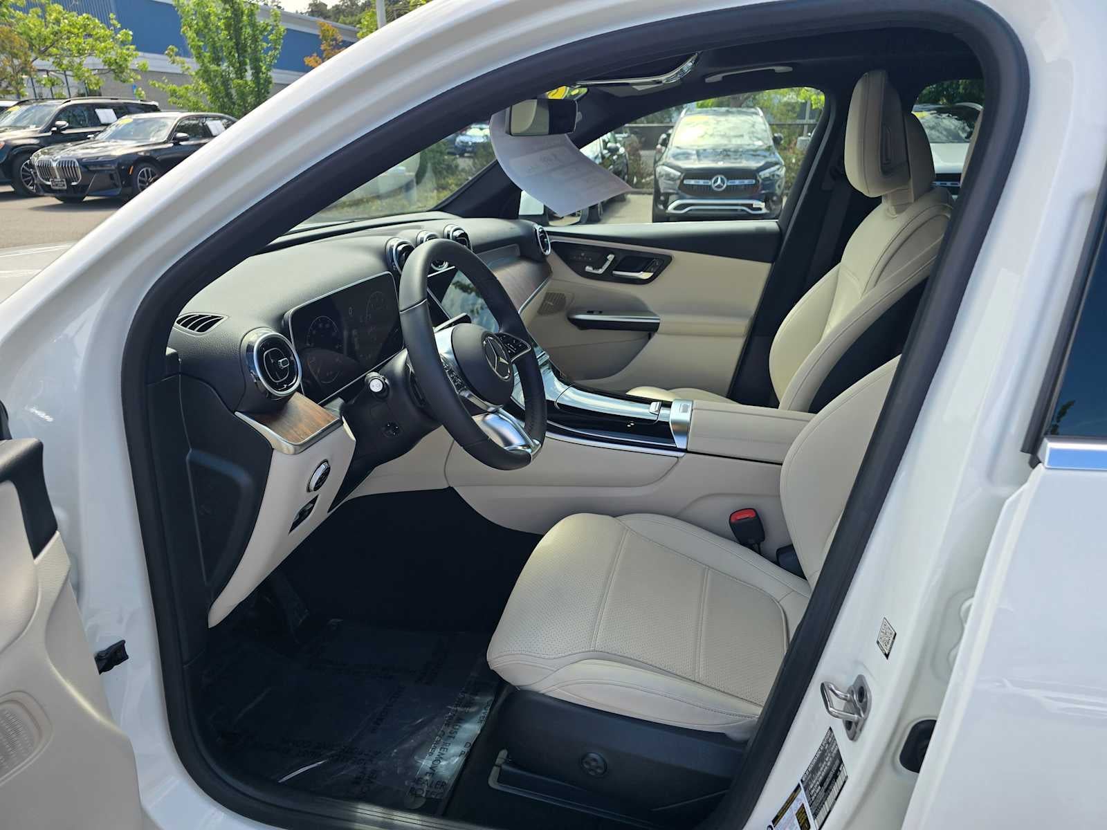 2026 Mercedes-Benz GLC 300 4MATIC® SUV