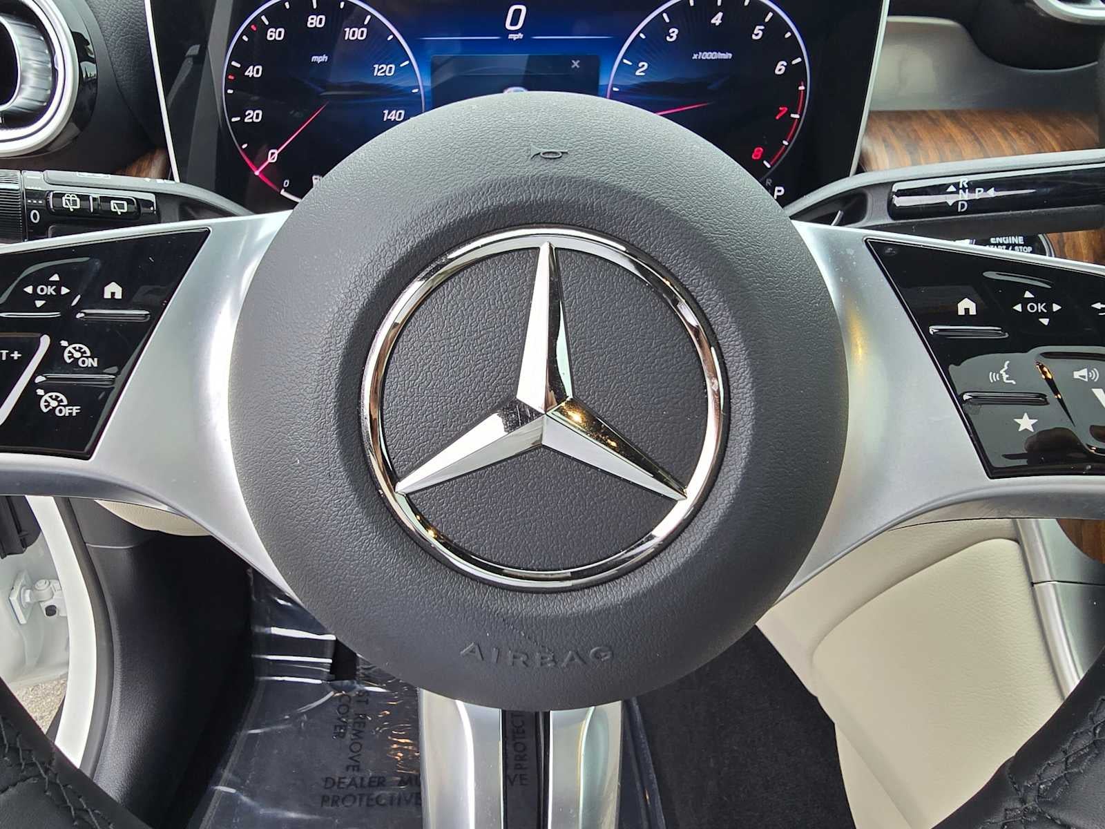 2025 Mercedes-Benz GLC 300 4MATIC® SUV
