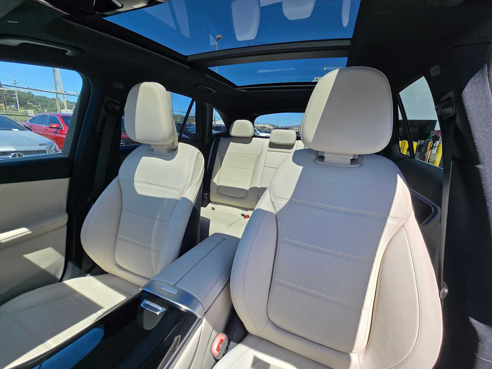 2026 Mercedes-Benz GLC 300 4MATIC® SUV
