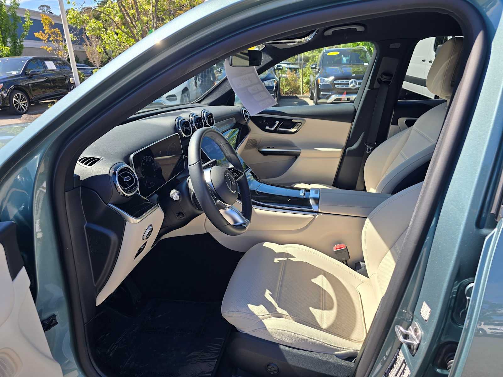 2026 Mercedes-Benz GLC 300 4MATIC® SUV