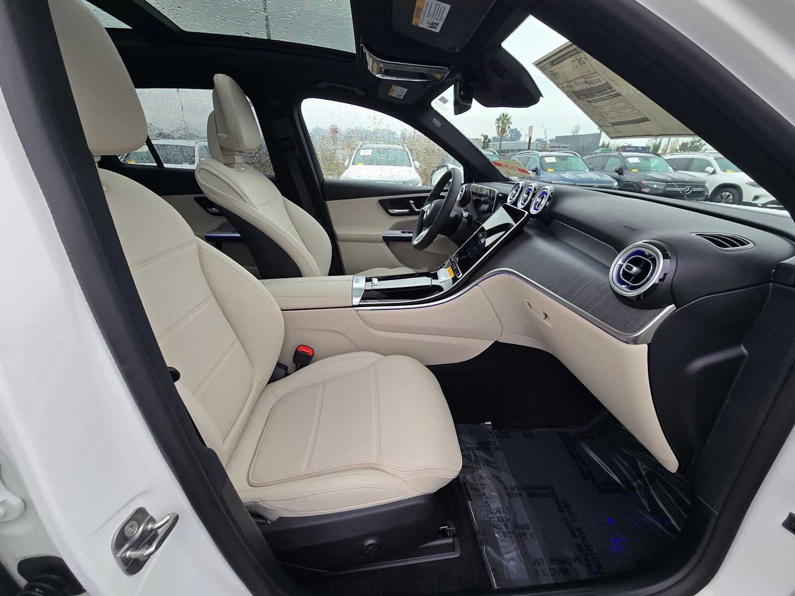 2027 Mercedes-Benz GLC 300 4MATIC® SUV