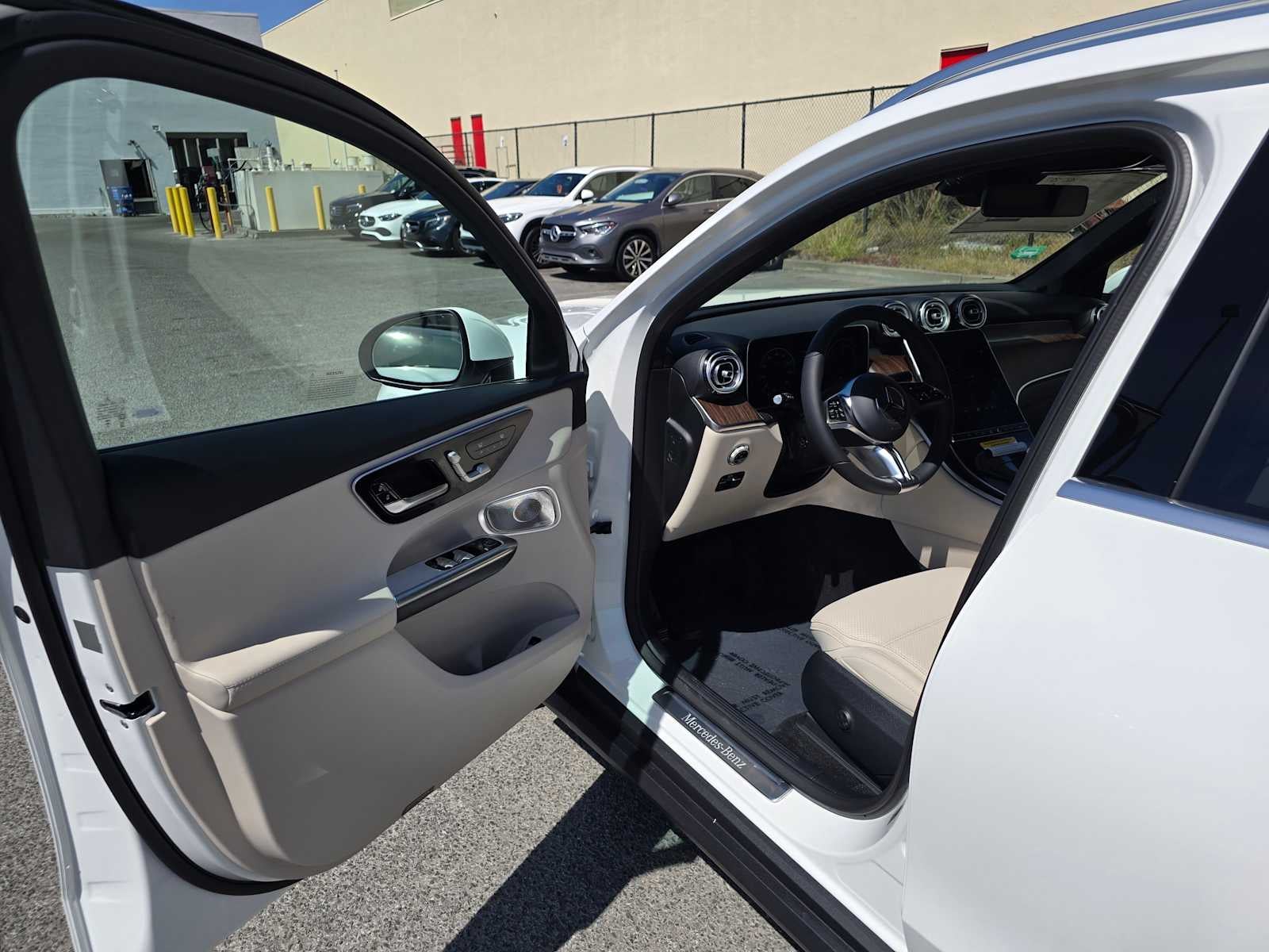 2026 Mercedes-Benz GLC 350e 4MATIC® SUV