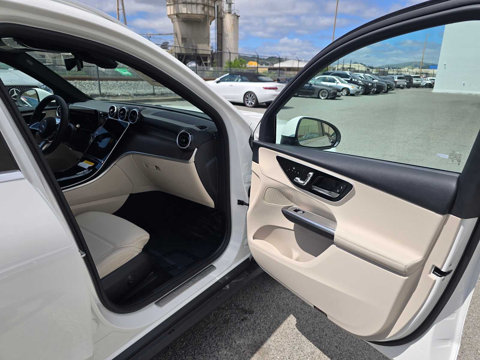 2026 Mercedes-Benz GLC 350e 4MATIC® SUV