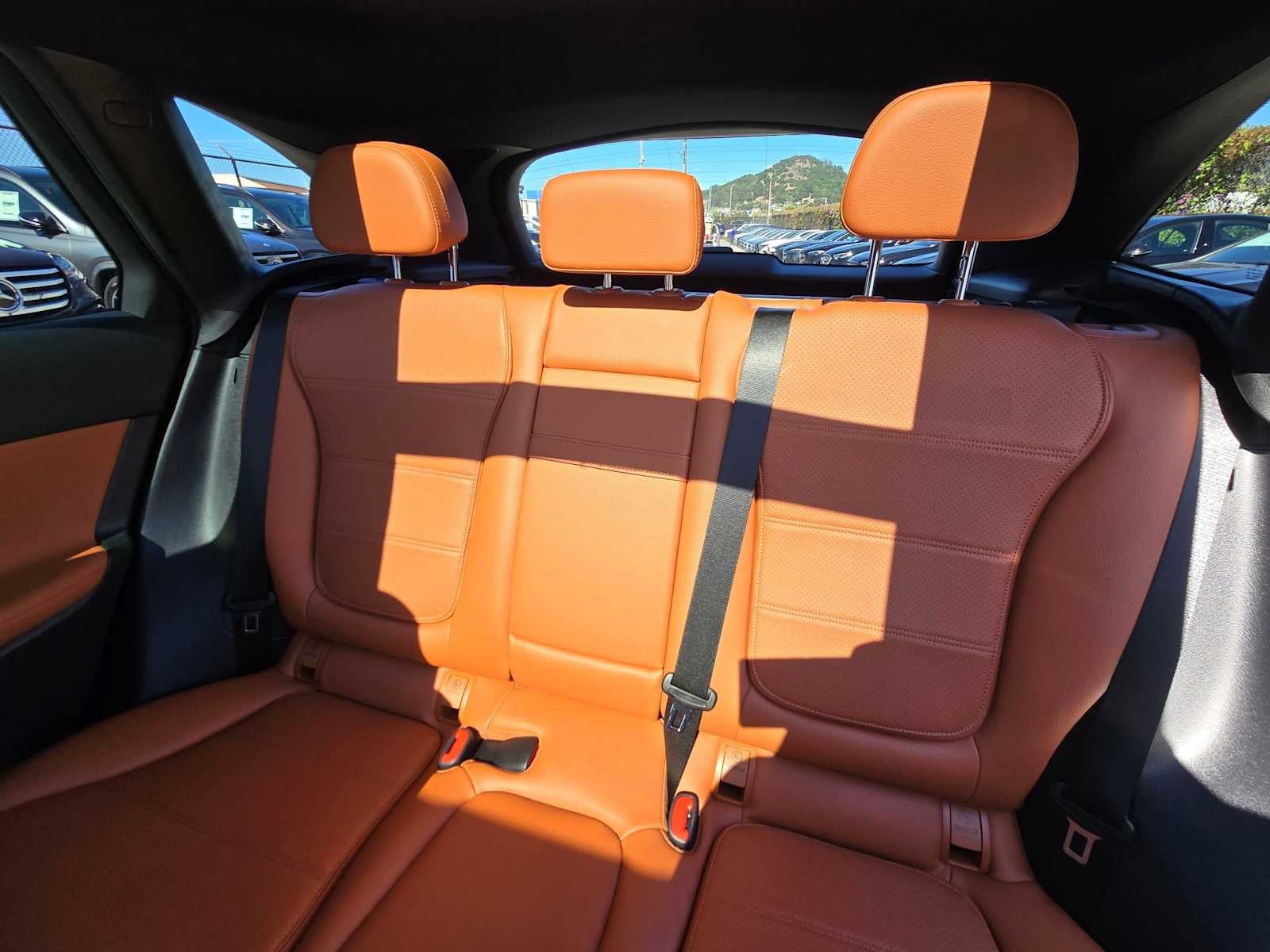 2027 Mercedes-Benz GLC 350e 4MATIC® SUV