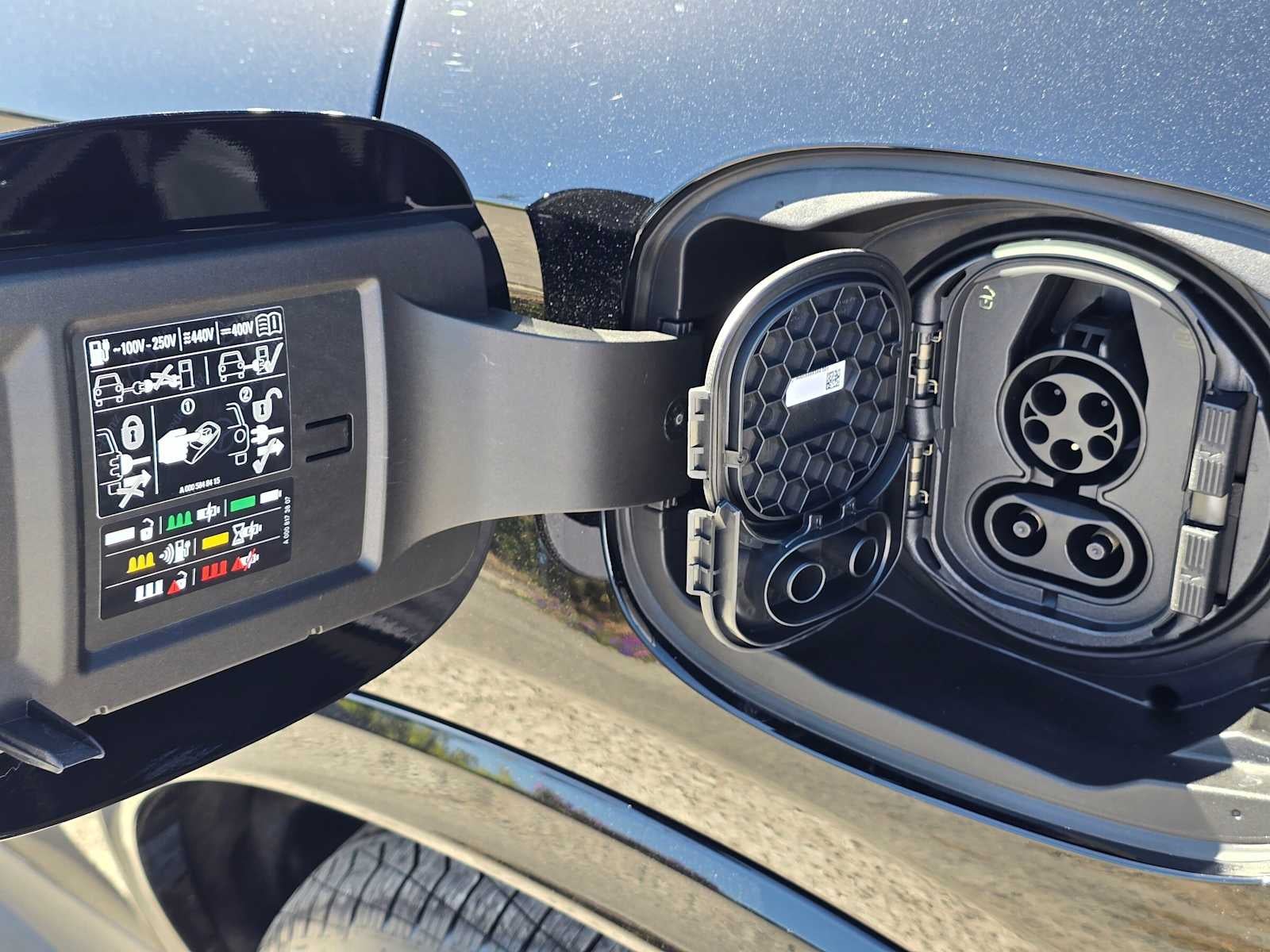 2027 Mercedes-Benz GLC 350e 4MATIC® SUV